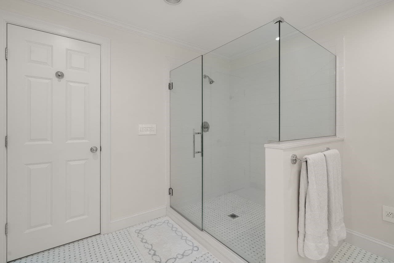 Condominium at 770 Salisbury St # 419, Worcester MA 01609, photo 23 of 31