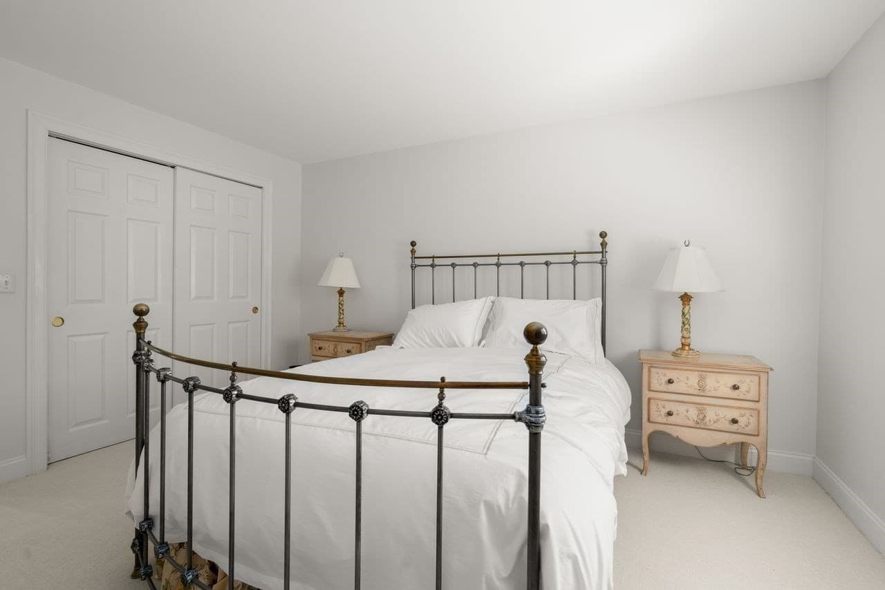 Condominium at 770 Salisbury St # 419, Worcester MA 01609, photo 16 of 31