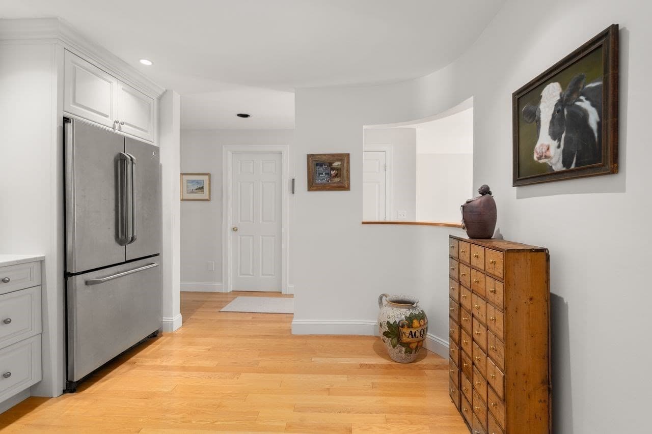 Condominium at 770 Salisbury St # 419, Worcester MA 01609, photo 14 of 31
