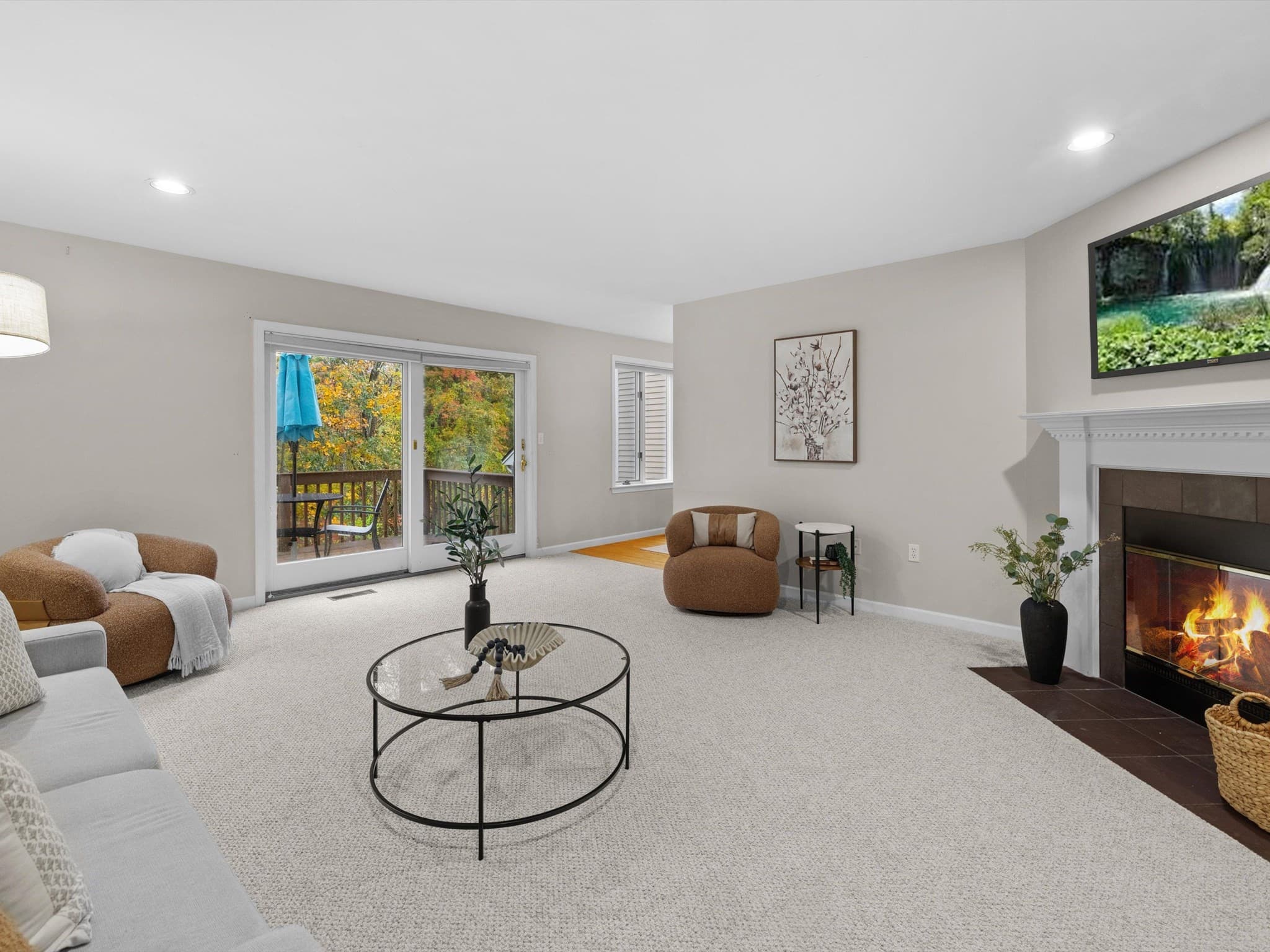 Condominium at 40 Powder Hill Way # 40, Westborough MA 01581, photo 6 of 42