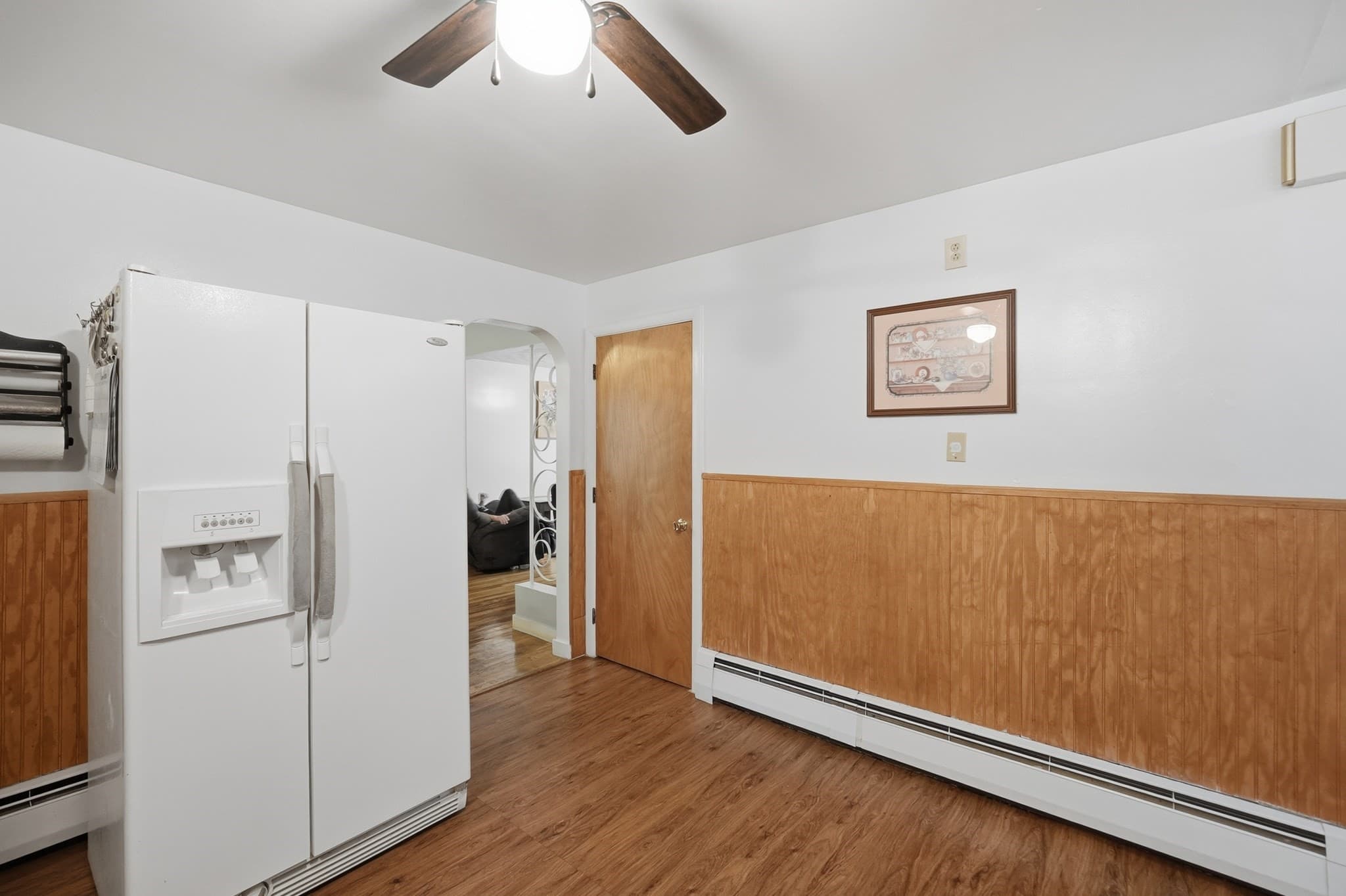 Single Family Residence at 605 Chandler St, Worcester MA 01602, photo 16 of 39