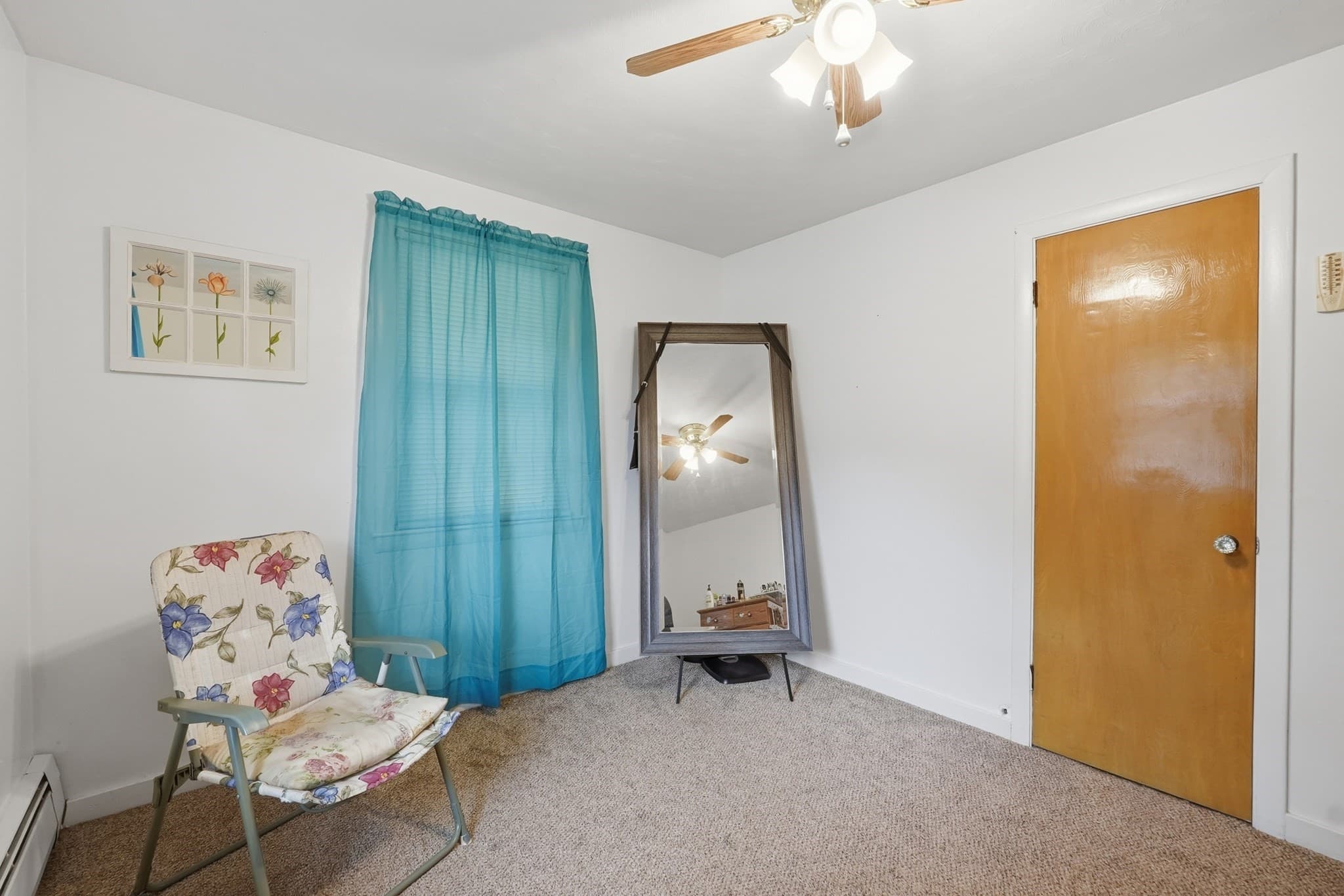 Single Family Residence at 605 Chandler St, Worcester MA 01602, photo 22 of 39