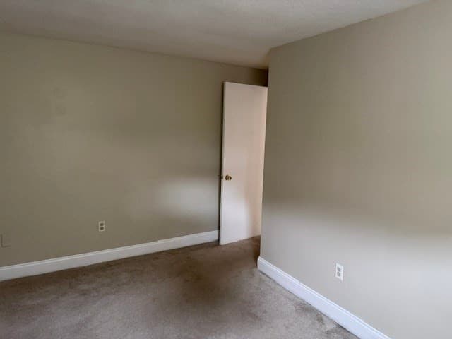 Condominium at 11 Auna Dr # 3, Brockton MA 02301, photo 8 of 10