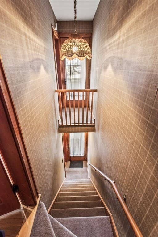 Multi Family at 20 Roger St, Southbridge MA 01550, photo 18 of 34