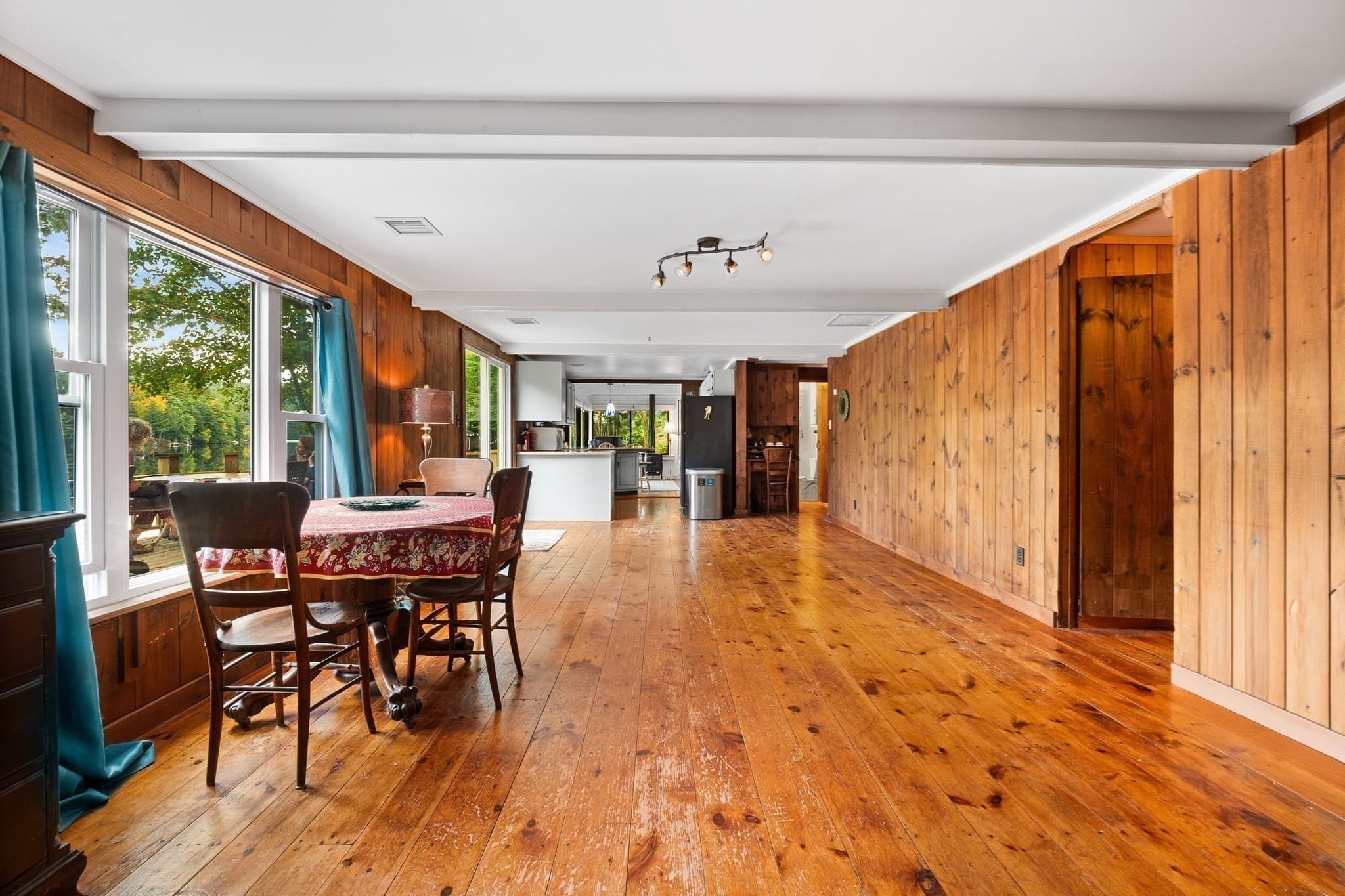 Single Family Residence at 224 Cottage, Weare NH 03281, photo 13 of 28