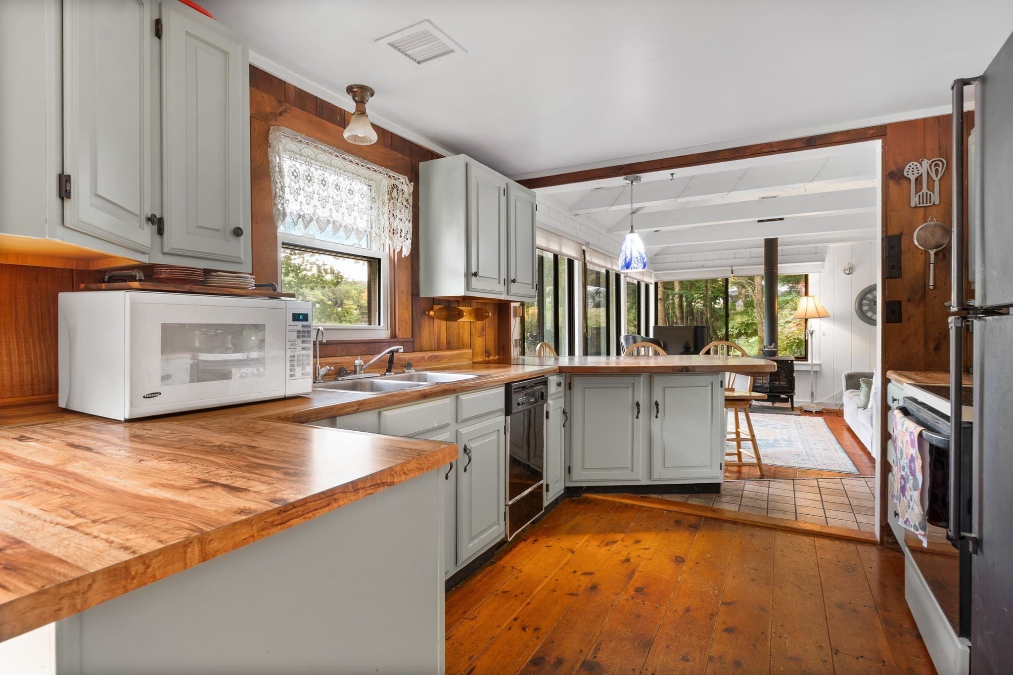 Single Family Residence at 224 Cottage, Weare NH 03281, photo 12 of 28