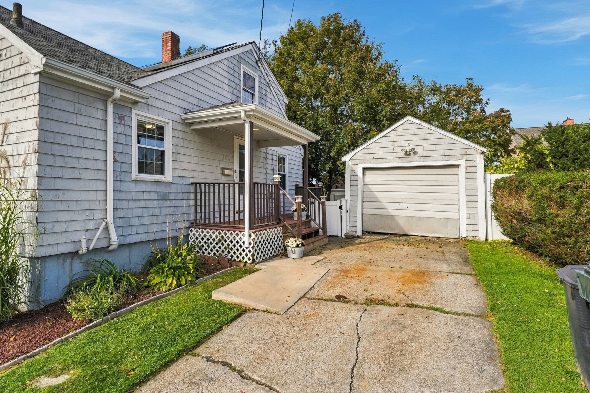 Single Family Residence at 258 Goodwin St, Fall River MA 02724, photo 34 of 34