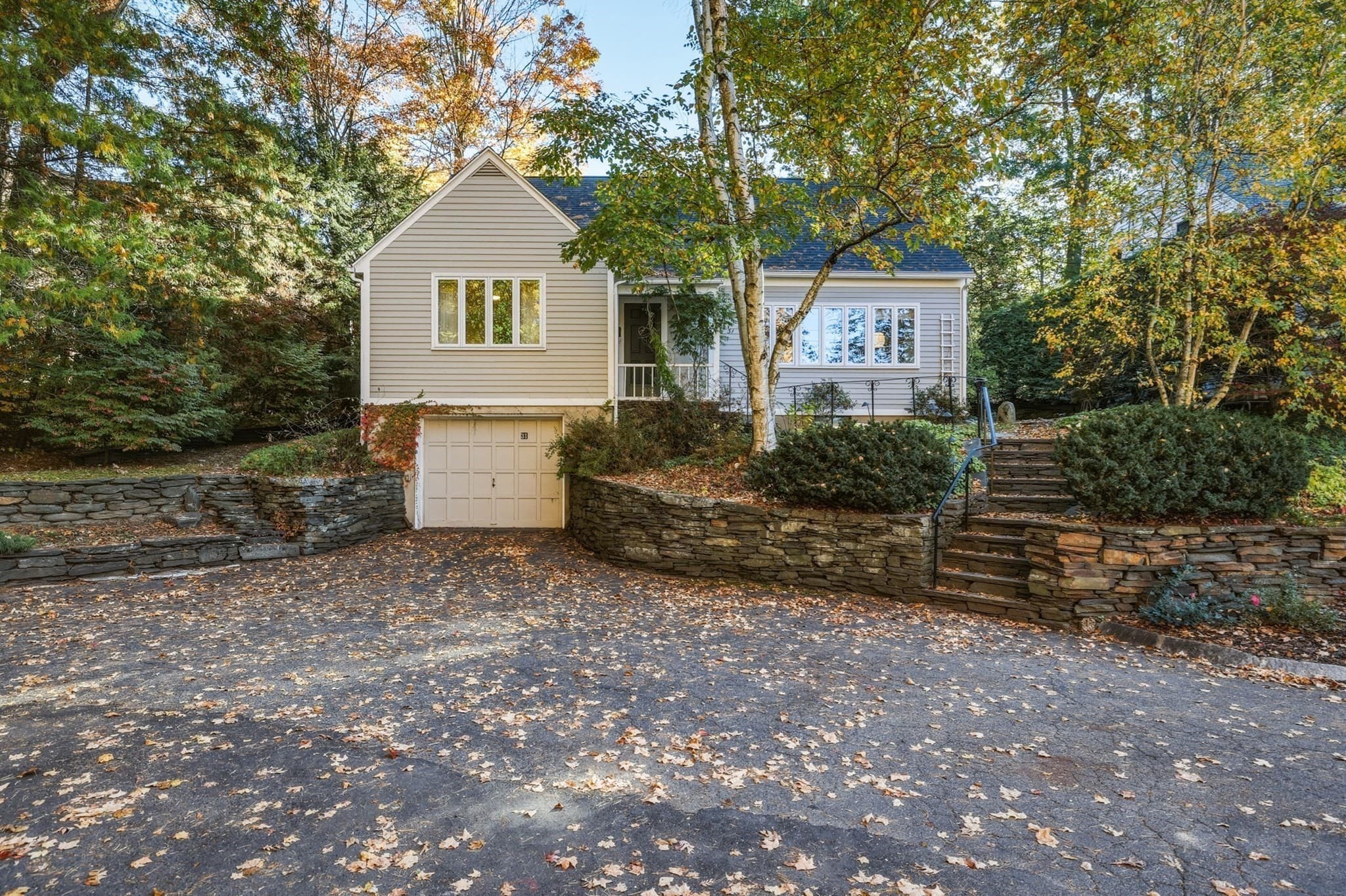Single Family Residence at 31 Langworthy Rd, Northampton MA 01060, photo 2 of 38