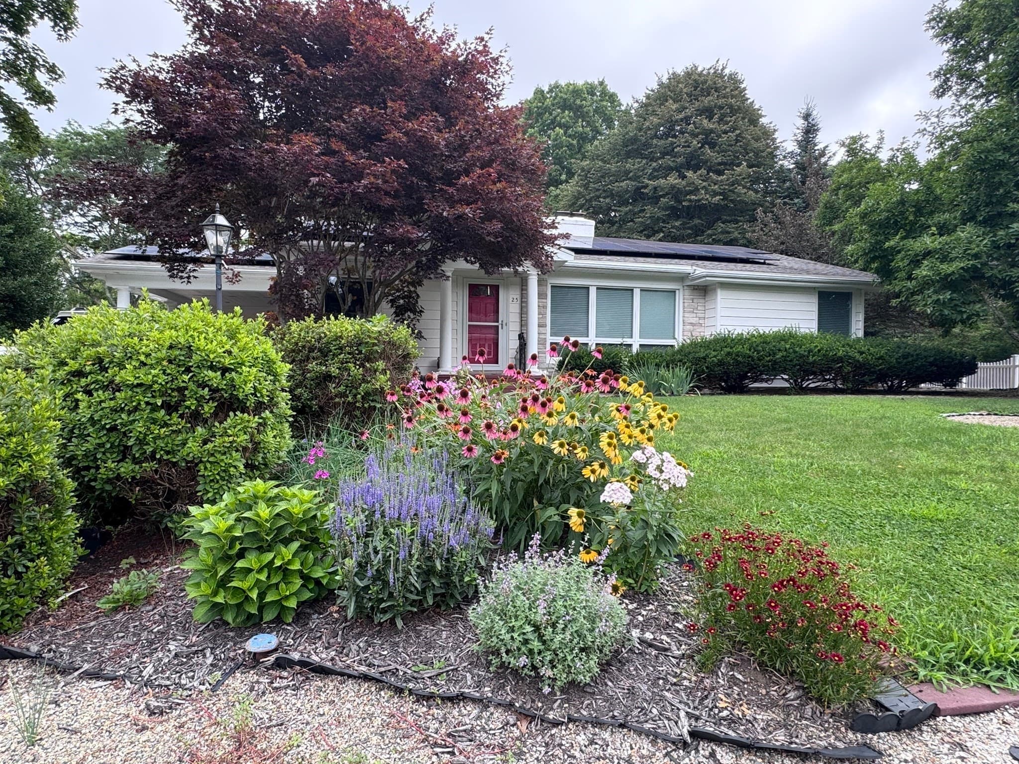 Single Family Residence at 25 Wayne Memorial Dr, Dartmouth MA 02747, photo 2 of 42