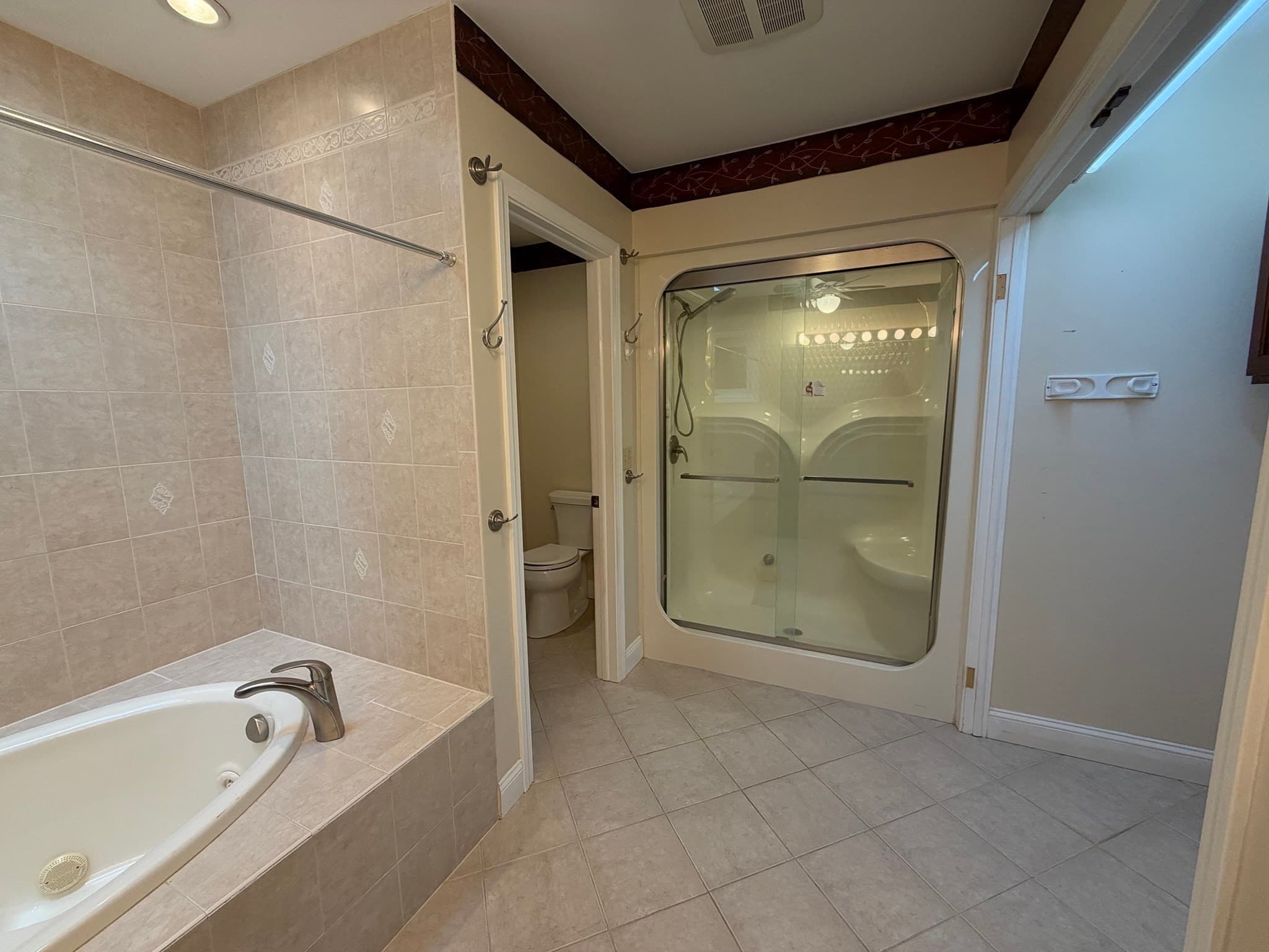 Single Family Residence at 25 Wayne Memorial Dr, Dartmouth MA 02747, photo 19 of 42