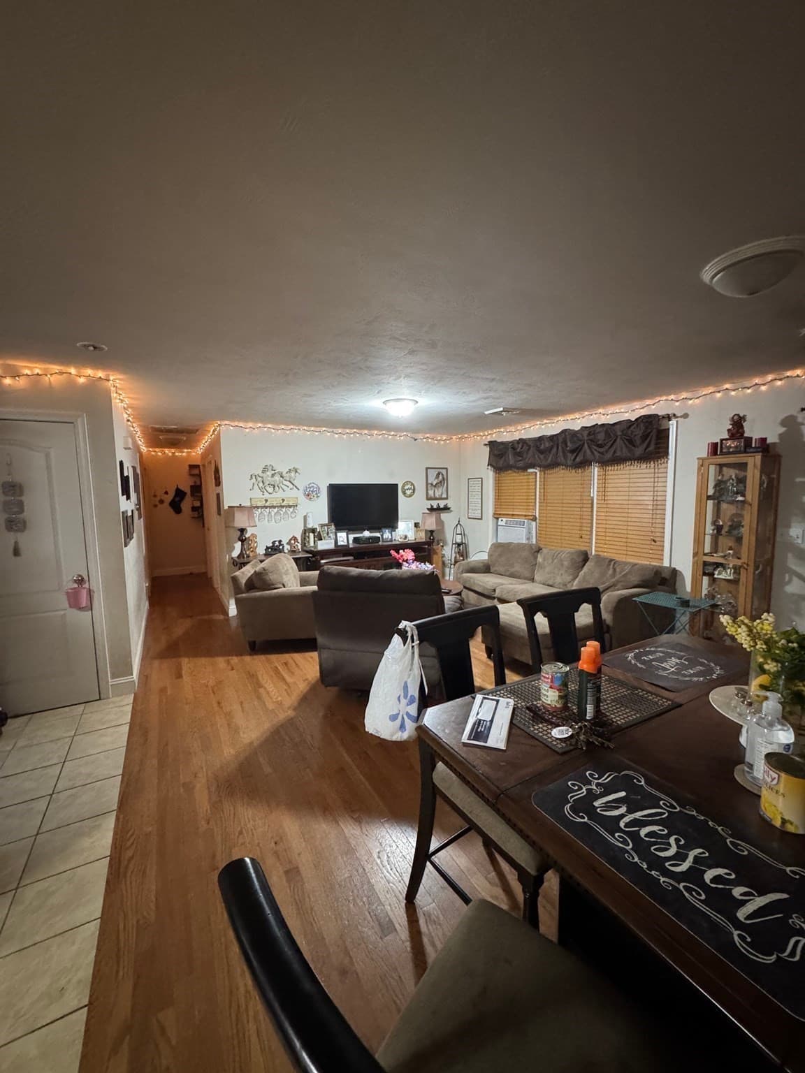 Single Family Residence at 11 Park St, Swansea MA 02777, photo 10 of 35