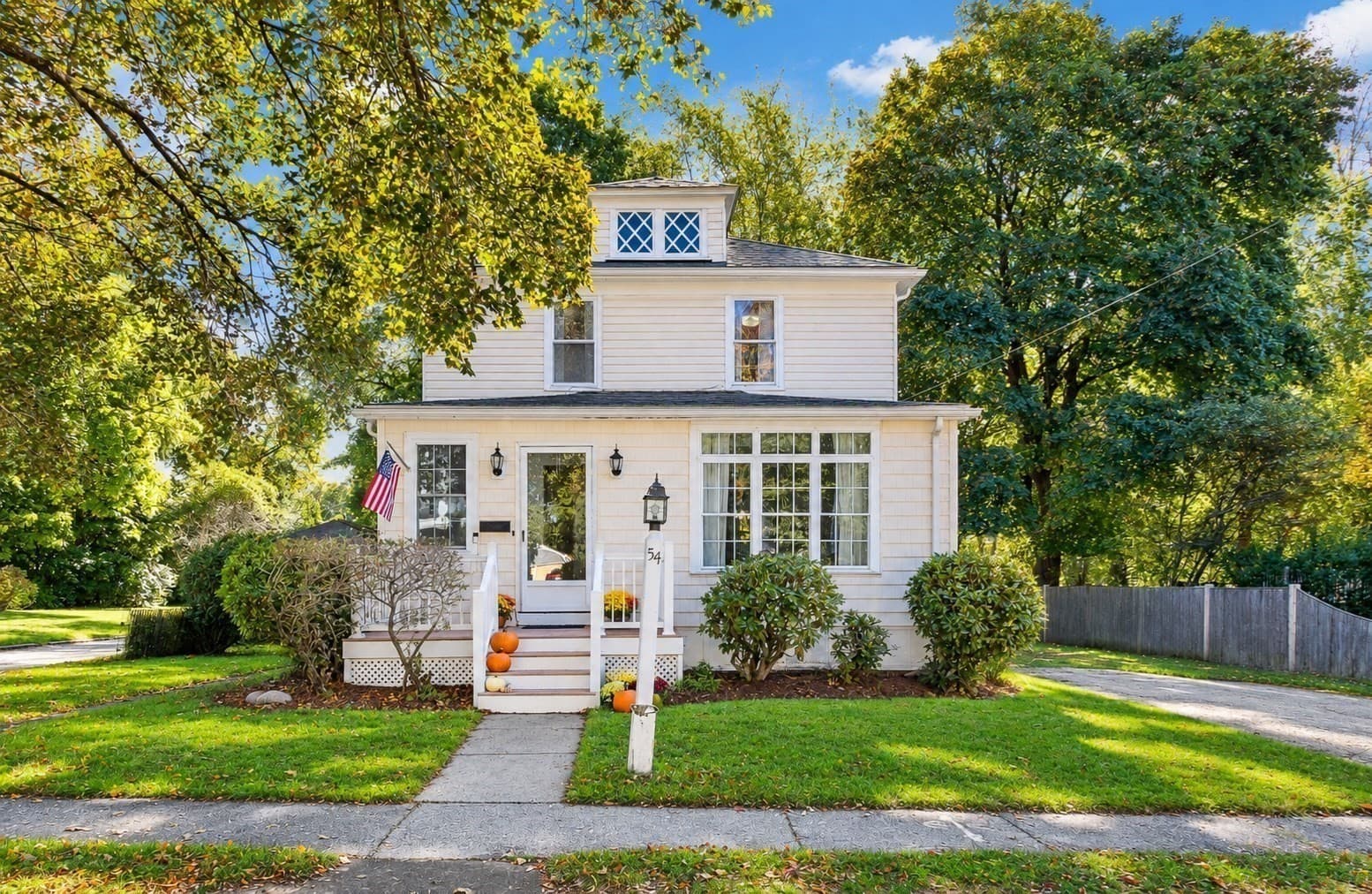 Single Family Residence at 54 Riverside Place, Walpole MA 02081, photo 3 of 29