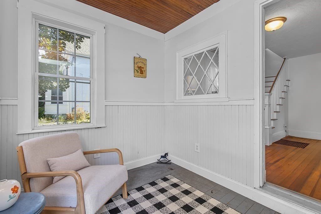 Single Family Residence at 54 Riverside Place, Walpole MA 02081, photo 5 of 29