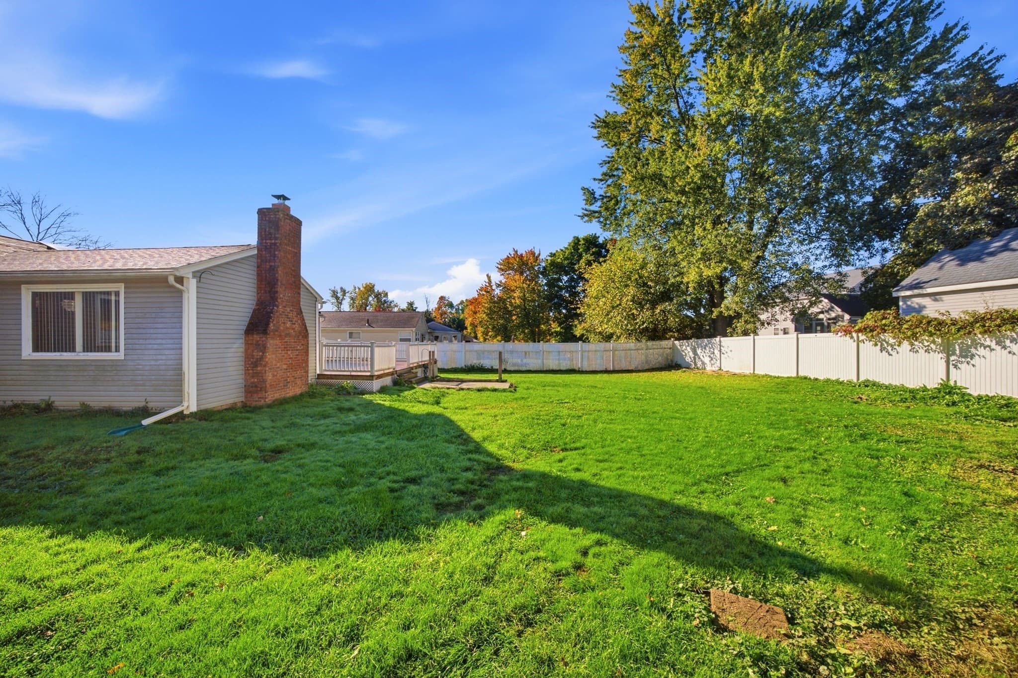 Single Family Residence at 42 Paulson Dr, West Springfield MA 01089, photo 38 of 42