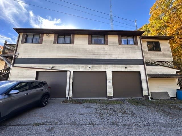 Single Family Residence at 24 Woodland St, Millbury MA 01527, photo 10 of 36