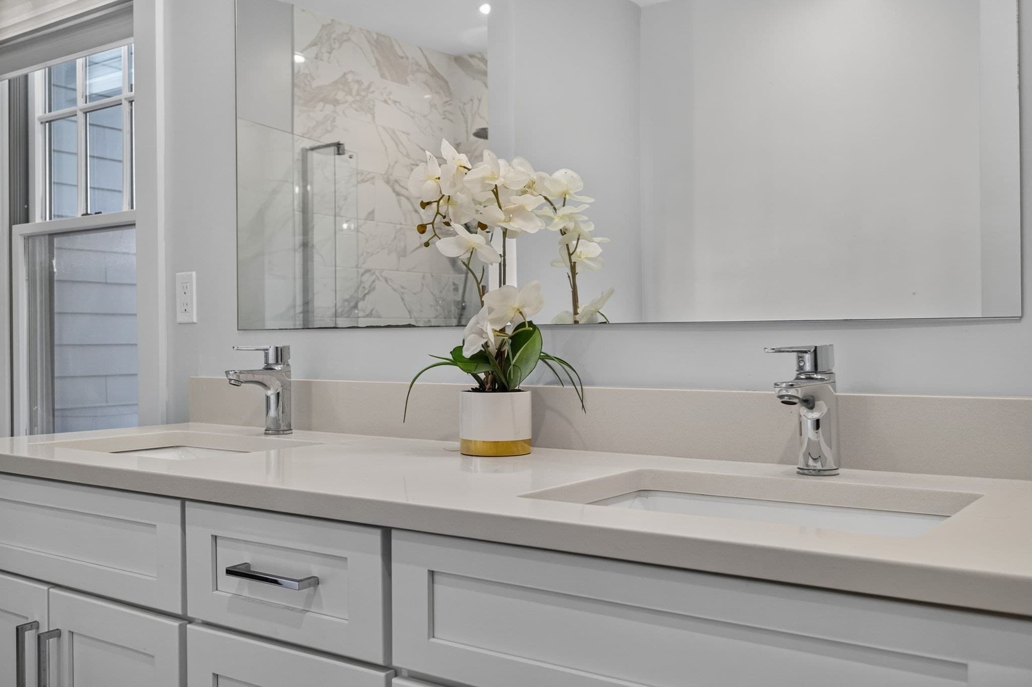 Condominium at 611 Centre St # 1, Newton MA 02458, photo 23 of 42