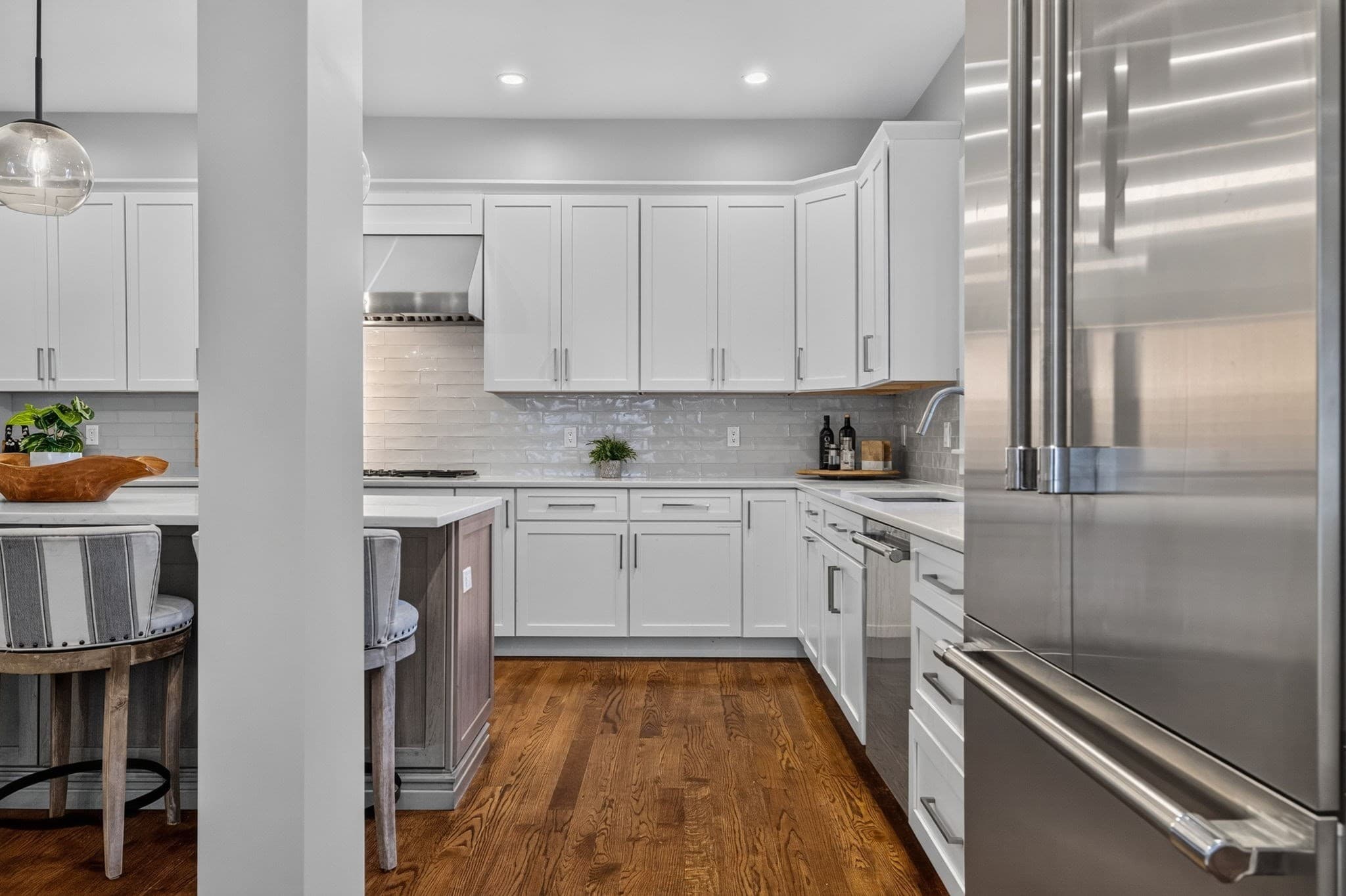 Condominium at 611 Centre St # 1, Newton MA 02458, photo 6 of 42