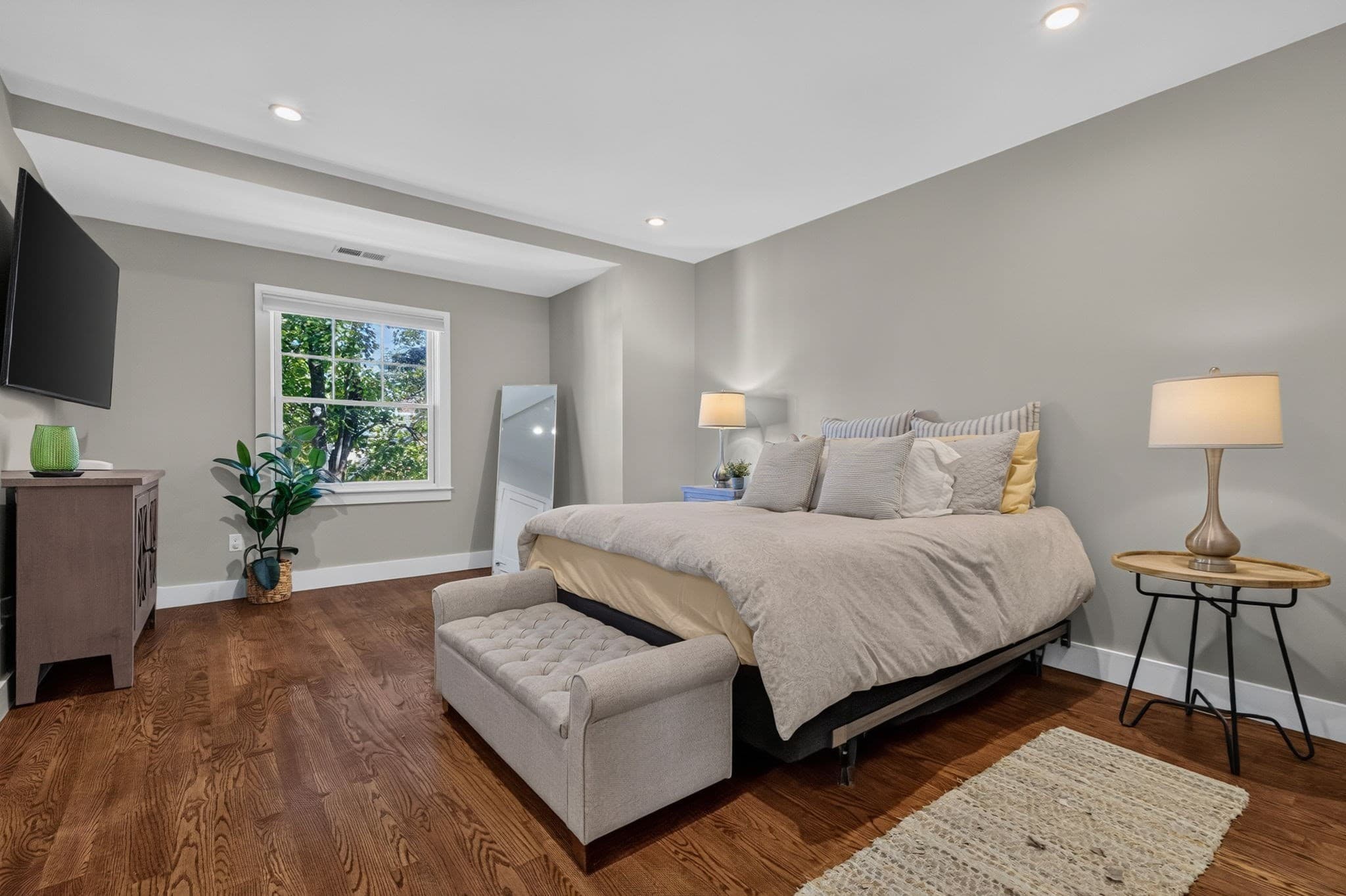 Condominium at 611 Centre St # 1, Newton MA 02458, photo 19 of 42