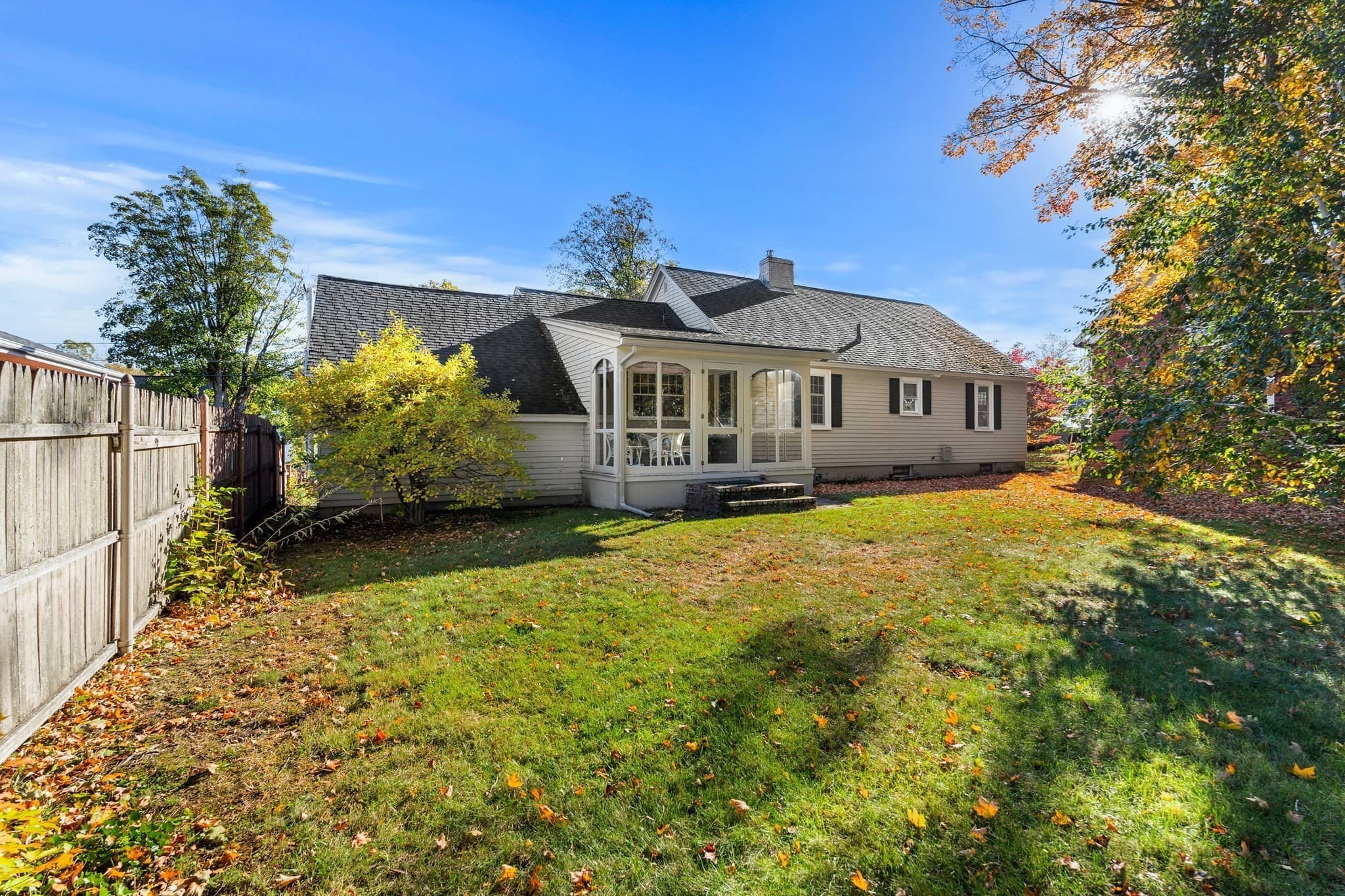 Single Family Residence at 20 Rivercliff Rd, Lowell MA 01852, photo 26 of 28