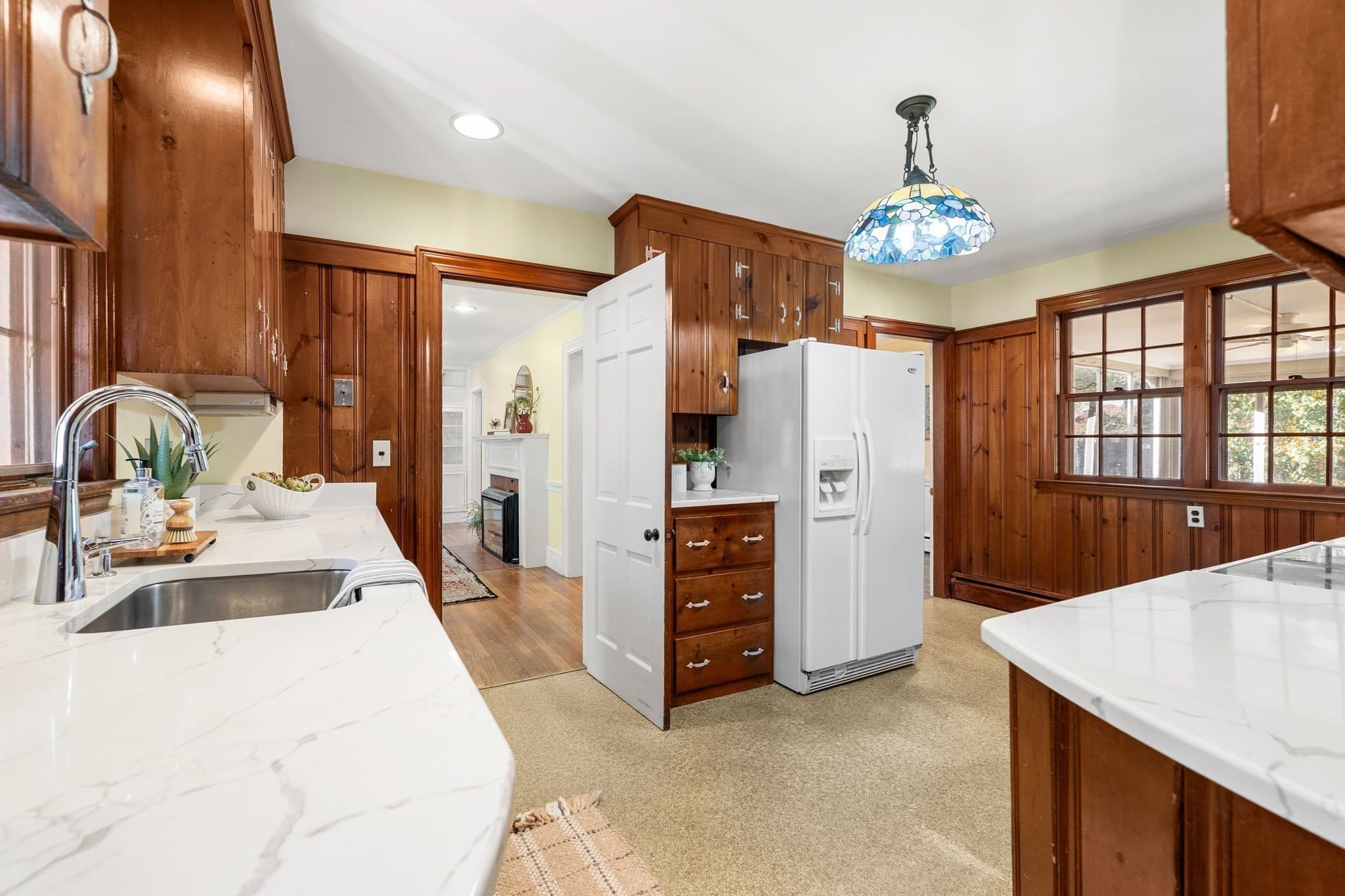 Single Family Residence at 20 Rivercliff Rd, Lowell MA 01852, photo 14 of 28