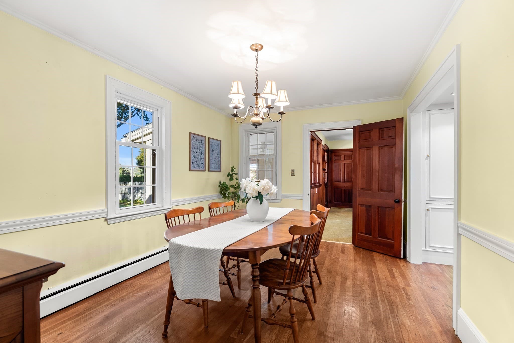 Single Family Residence at 20 Rivercliff Rd, Lowell MA 01852, photo 11 of 28