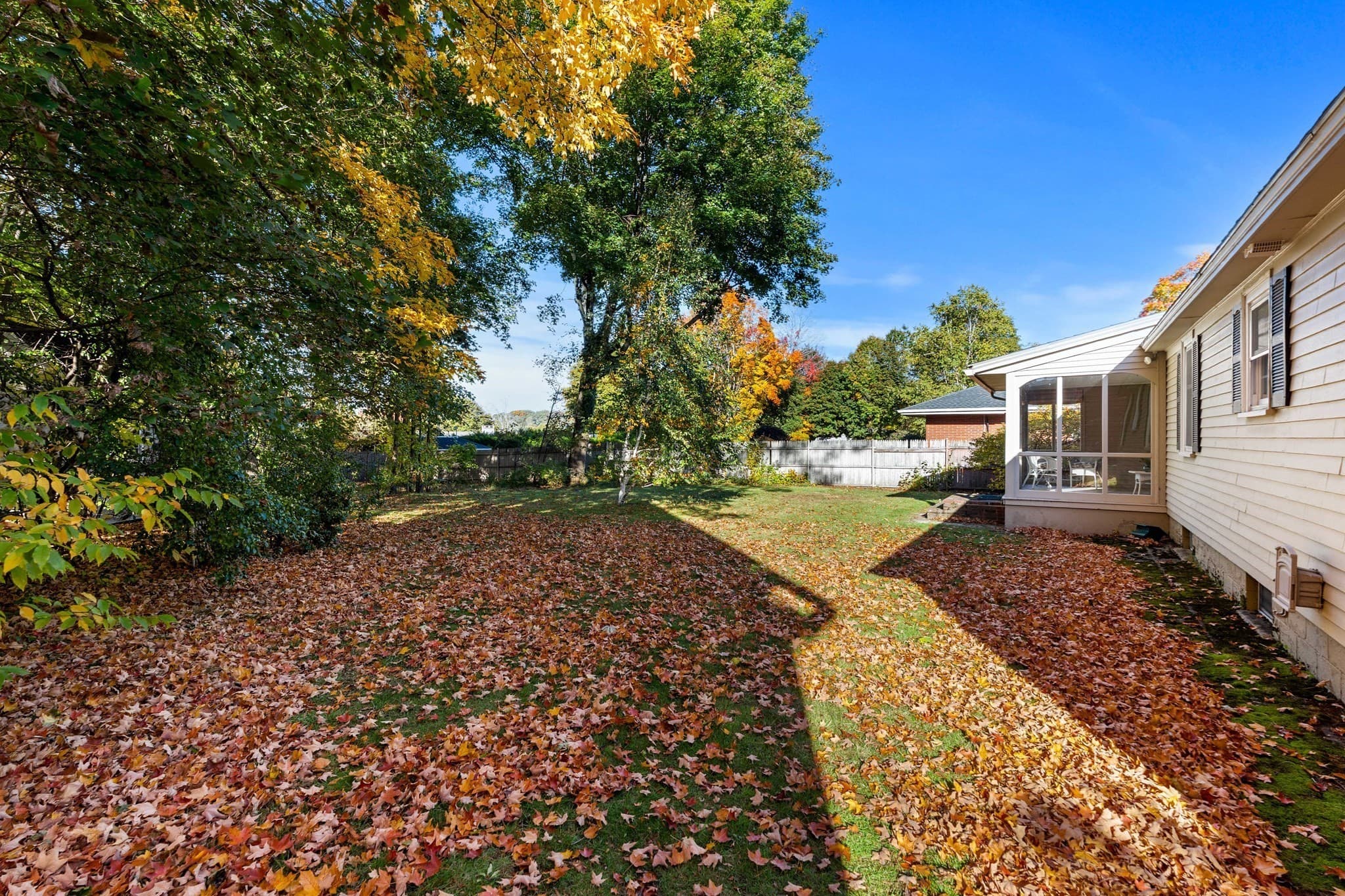 Single Family Residence at 20 Rivercliff Rd, Lowell MA 01852, photo 25 of 28