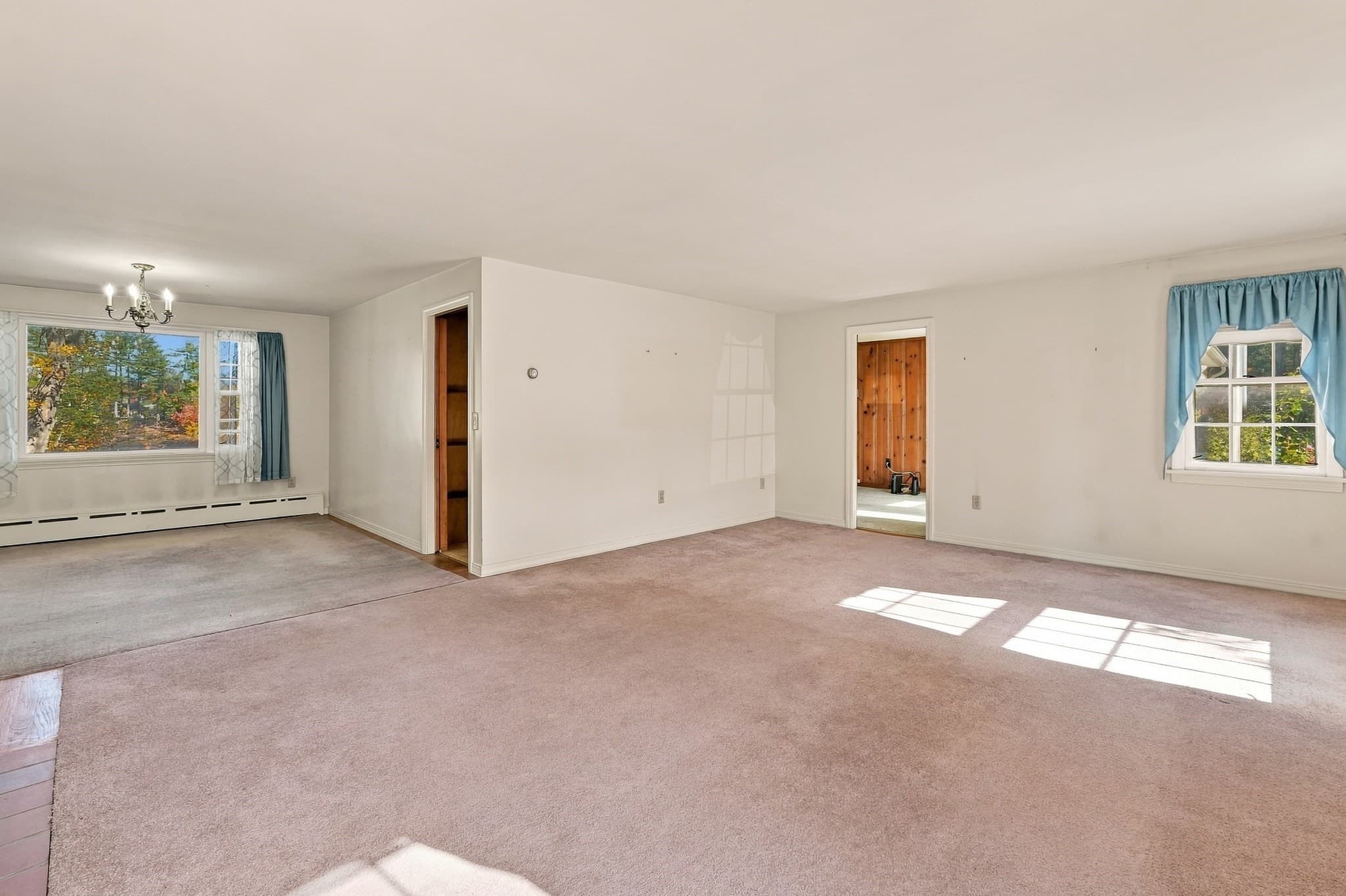 Single Family Residence at 21 Vernon St, Oxford MA 01540, photo 6 of 42