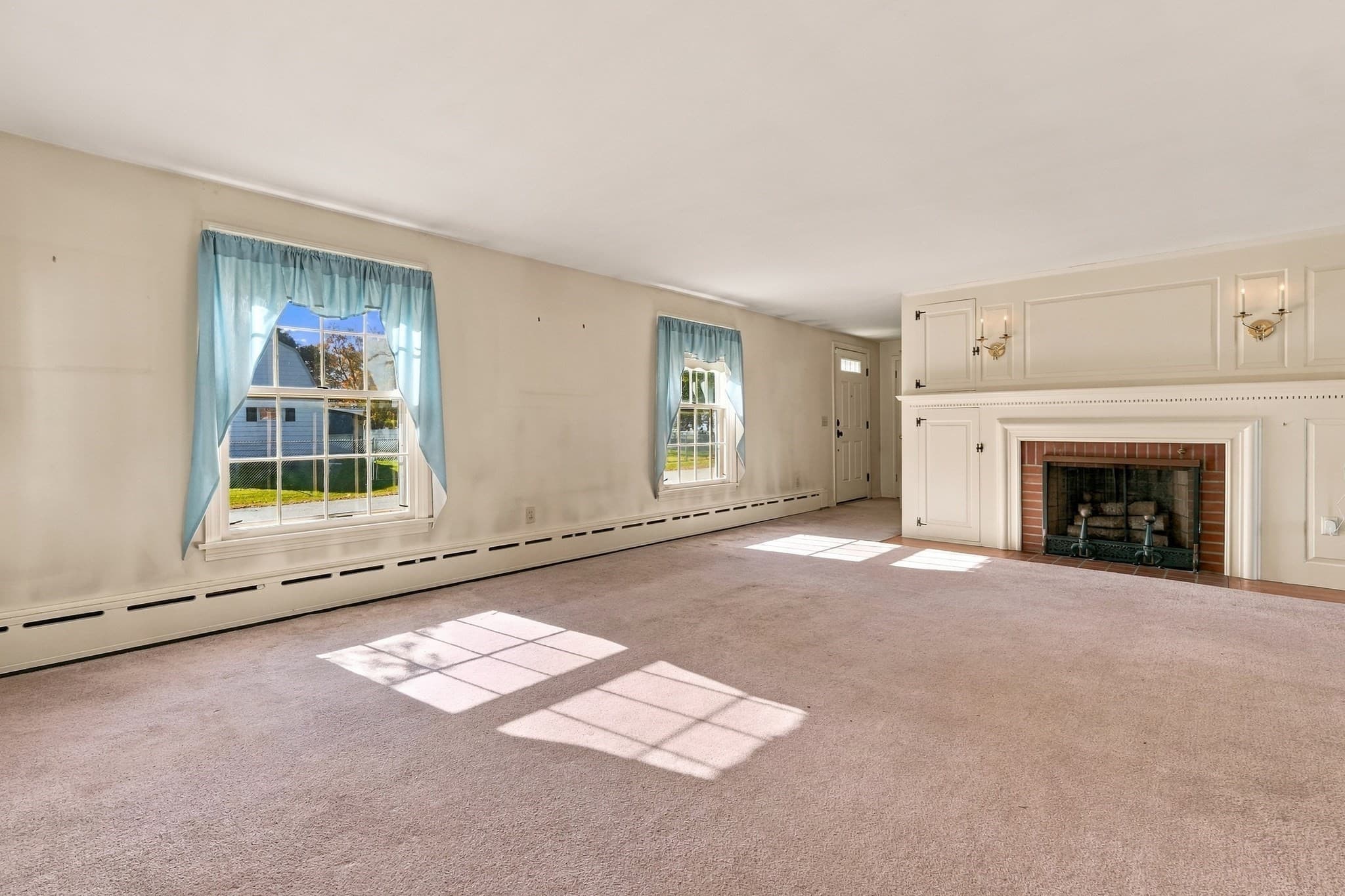 Single Family Residence at 21 Vernon St, Oxford MA 01540, photo 3 of 42