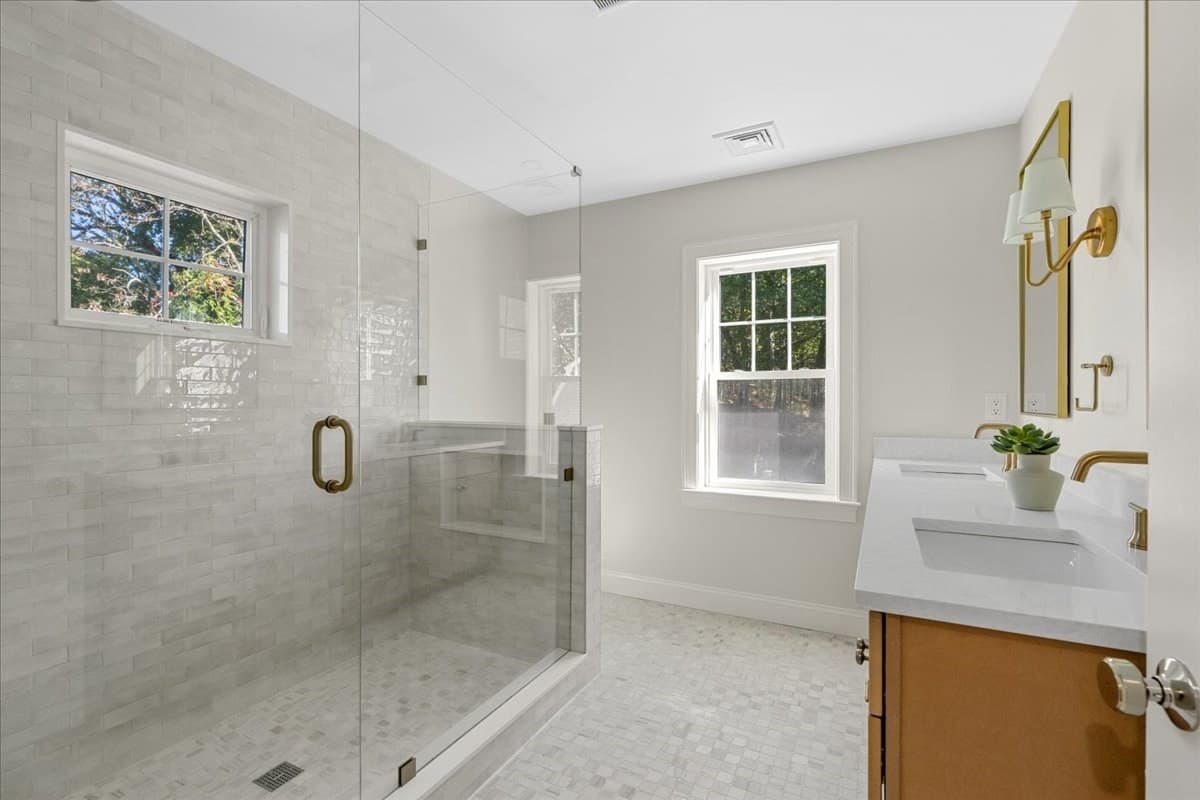 Single Family Residence at 5 Adelaide Way, Marshfield MA 02050, photo 20 of 33