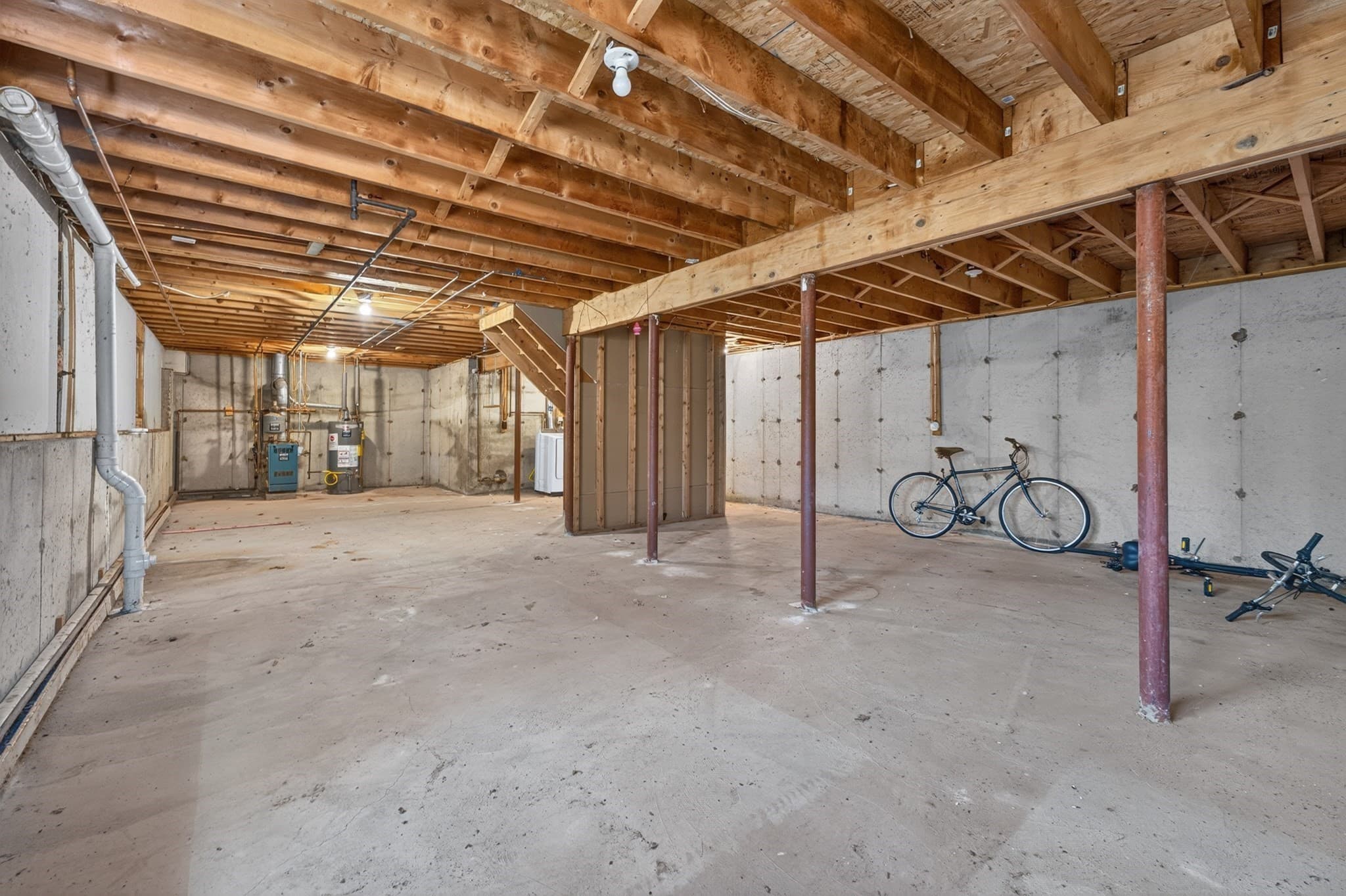 Single Family Residence at 9 Arbor Drive, Shrewsbury MA 01545, photo 27 of 31