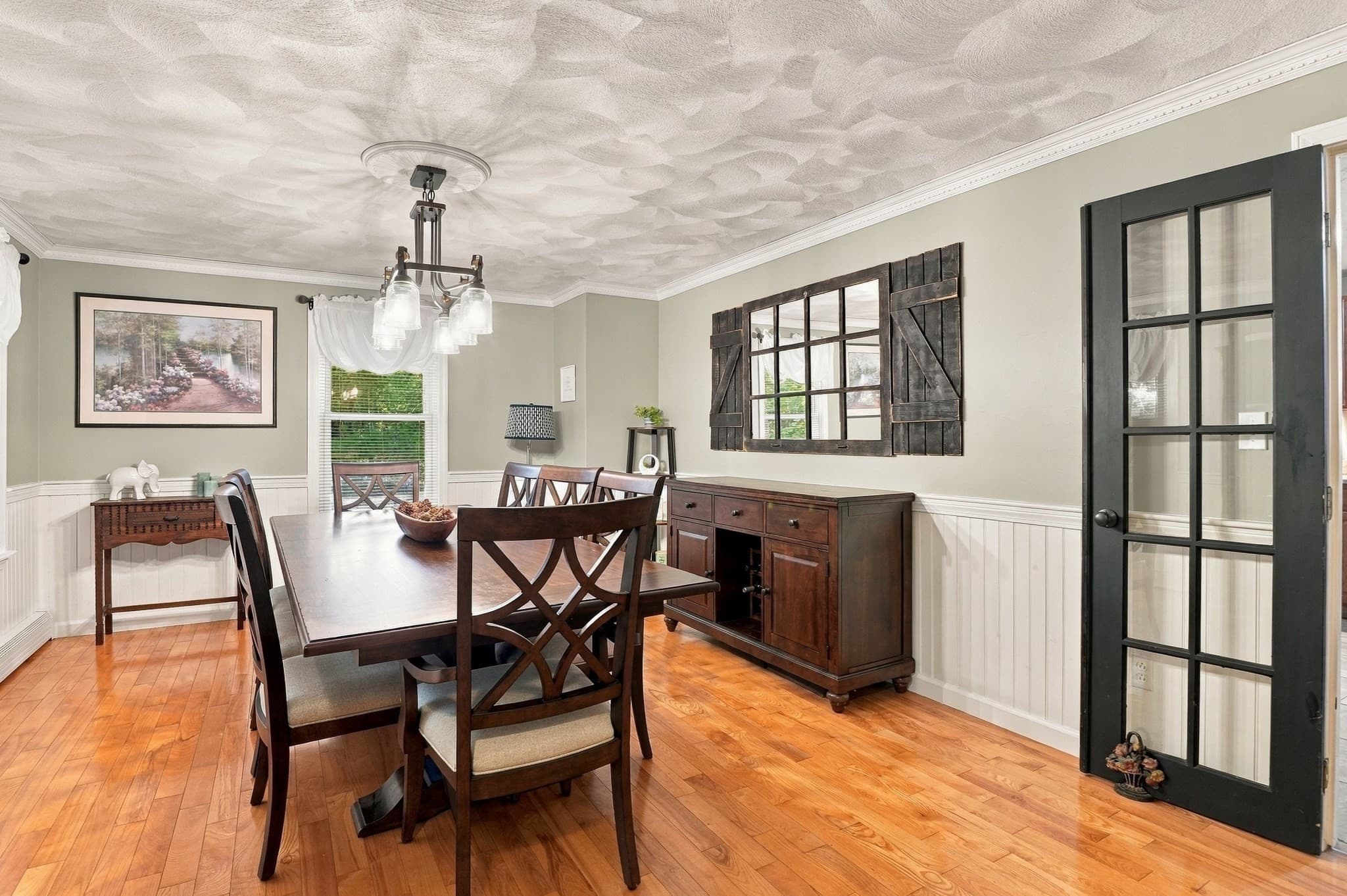 Single Family Residence at 23 Talon Drive, Millville MA 01529, photo 6 of 42