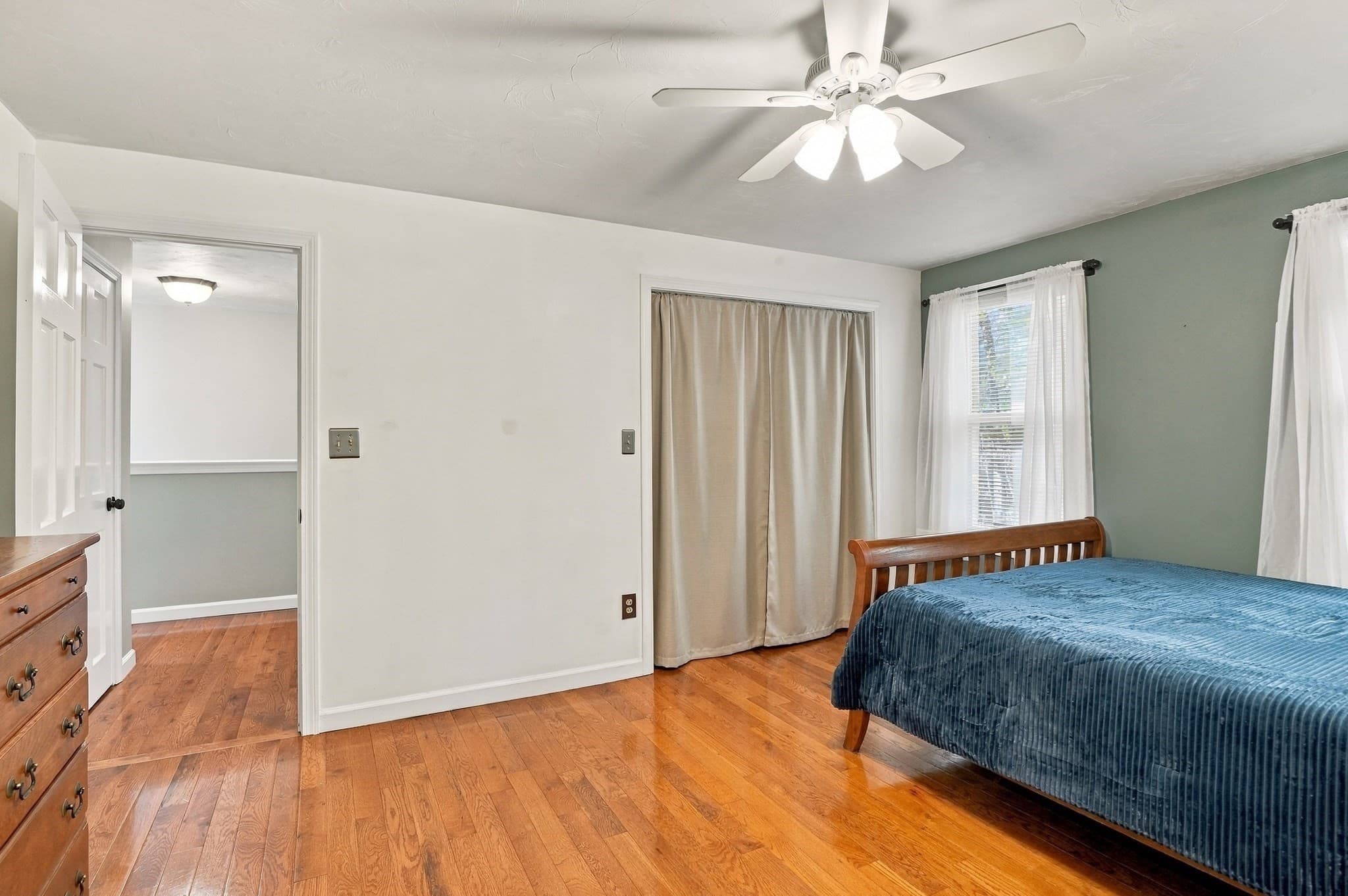 Single Family Residence at 23 Talon Drive, Millville MA 01529, photo 28 of 42