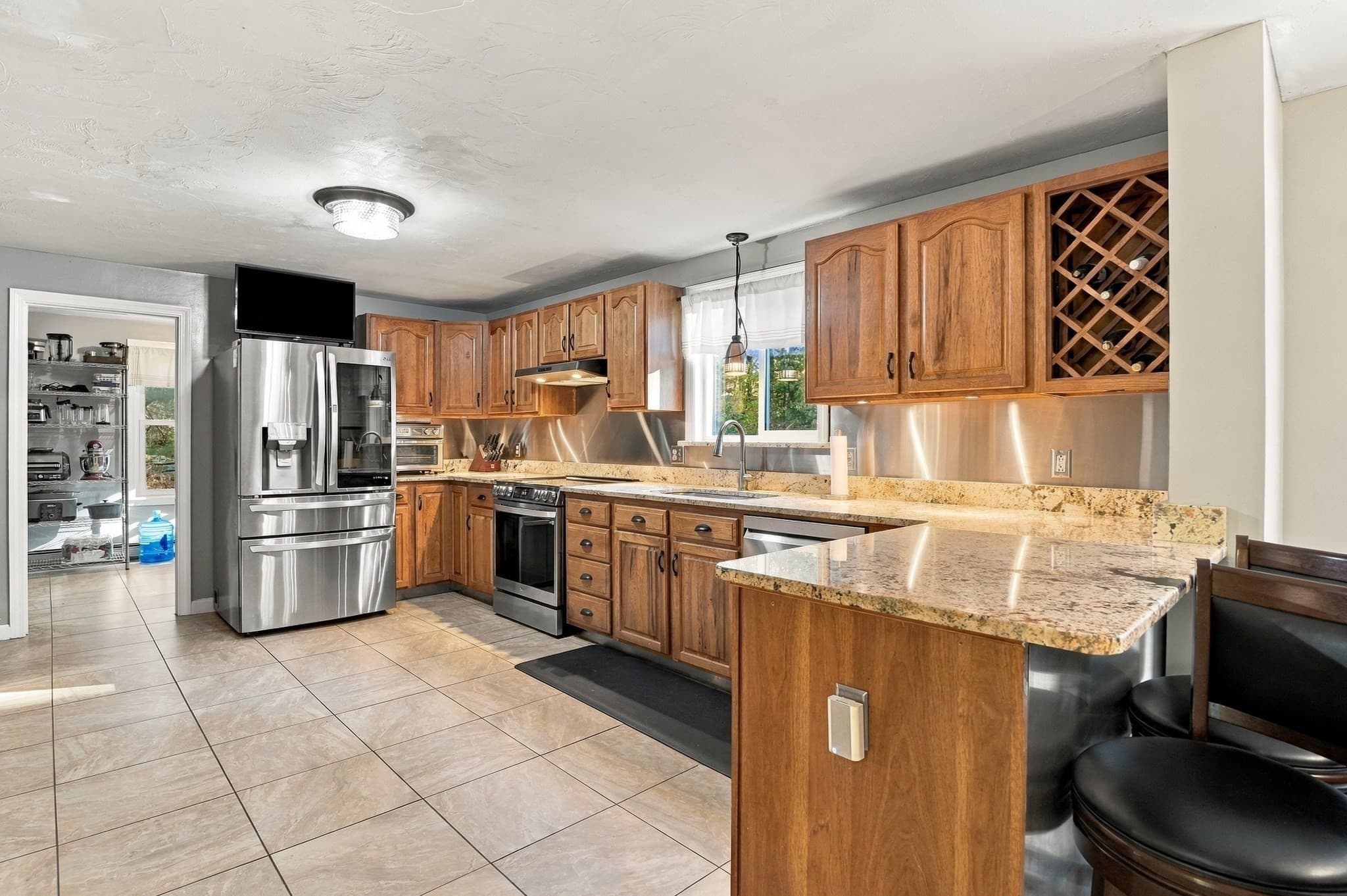 Single Family Residence at 23 Talon Drive, Millville MA 01529, photo 9 of 42