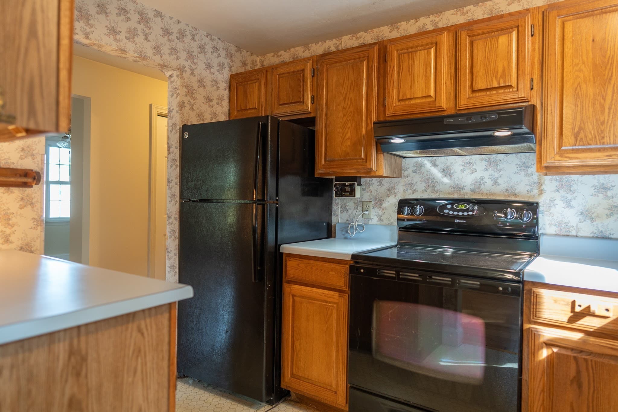 Single Family Residence at 174 S Yarmouth Rd, Dennis MA 02638, photo 6 of 24
