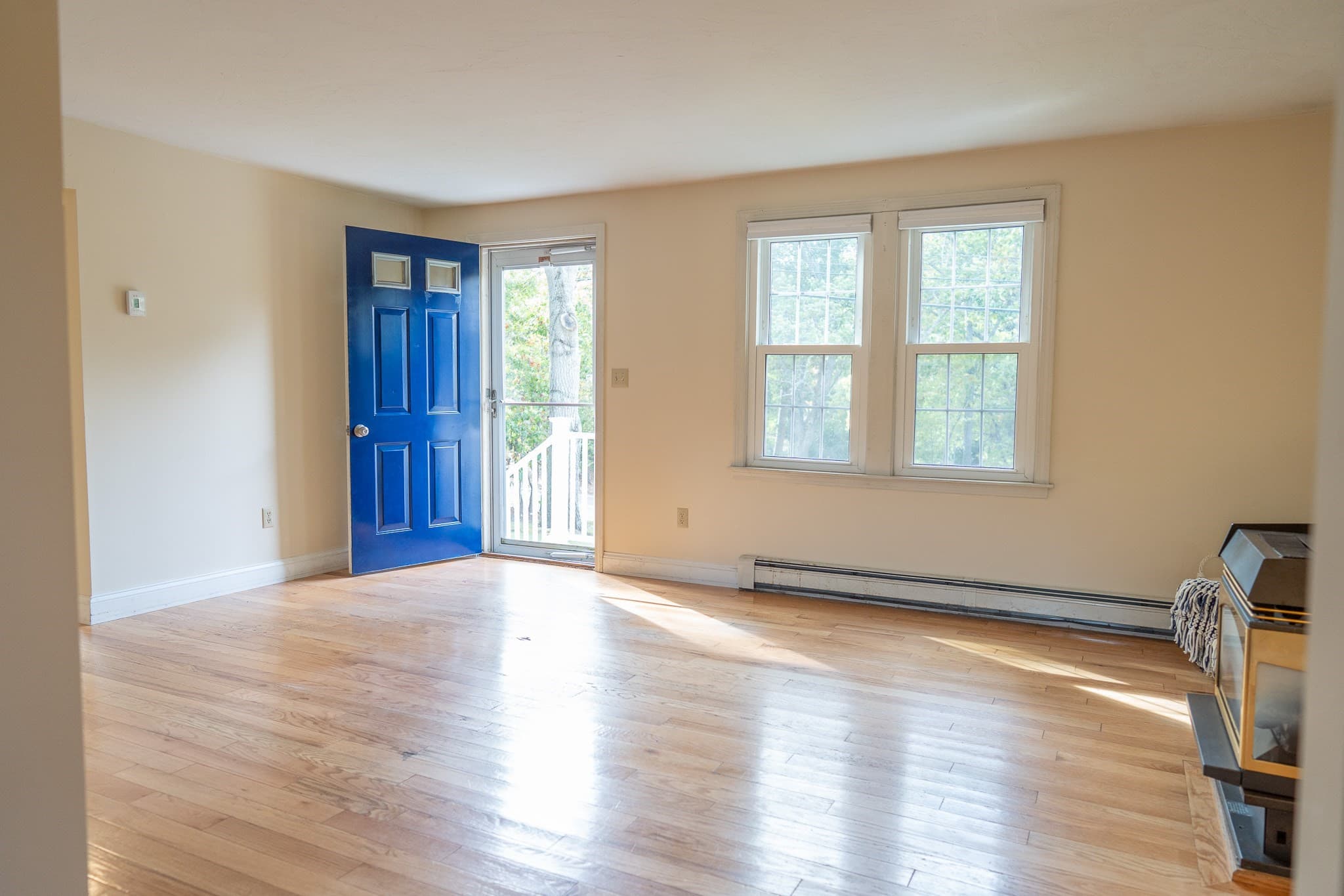 Single Family Residence at 174 S Yarmouth Rd, Dennis MA 02638, photo 3 of 24