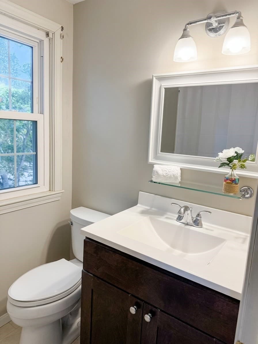 Single Family Residence at 174 S Yarmouth Rd, Dennis MA 02638, photo 19 of 24