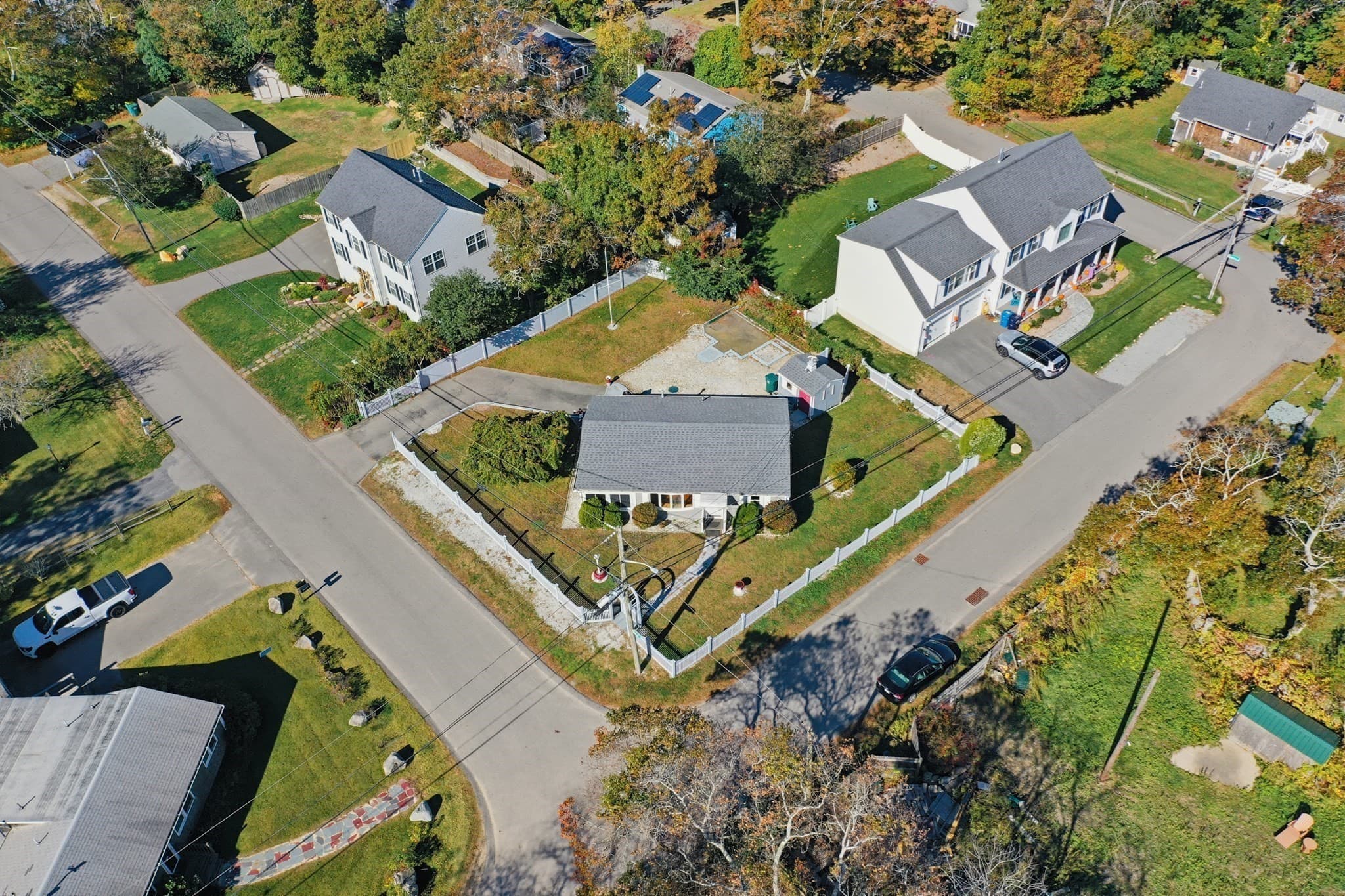 Single Family Residence at 29 Janet St, Plymouth MA 02360, photo 6 of 39