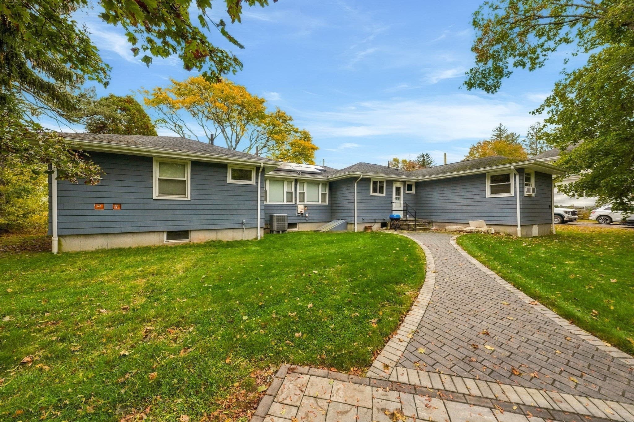 2 Family - 2 Units Side by Side at 655 Gardners Neck Rd, Swansea MA 02777, photo 39 of 42