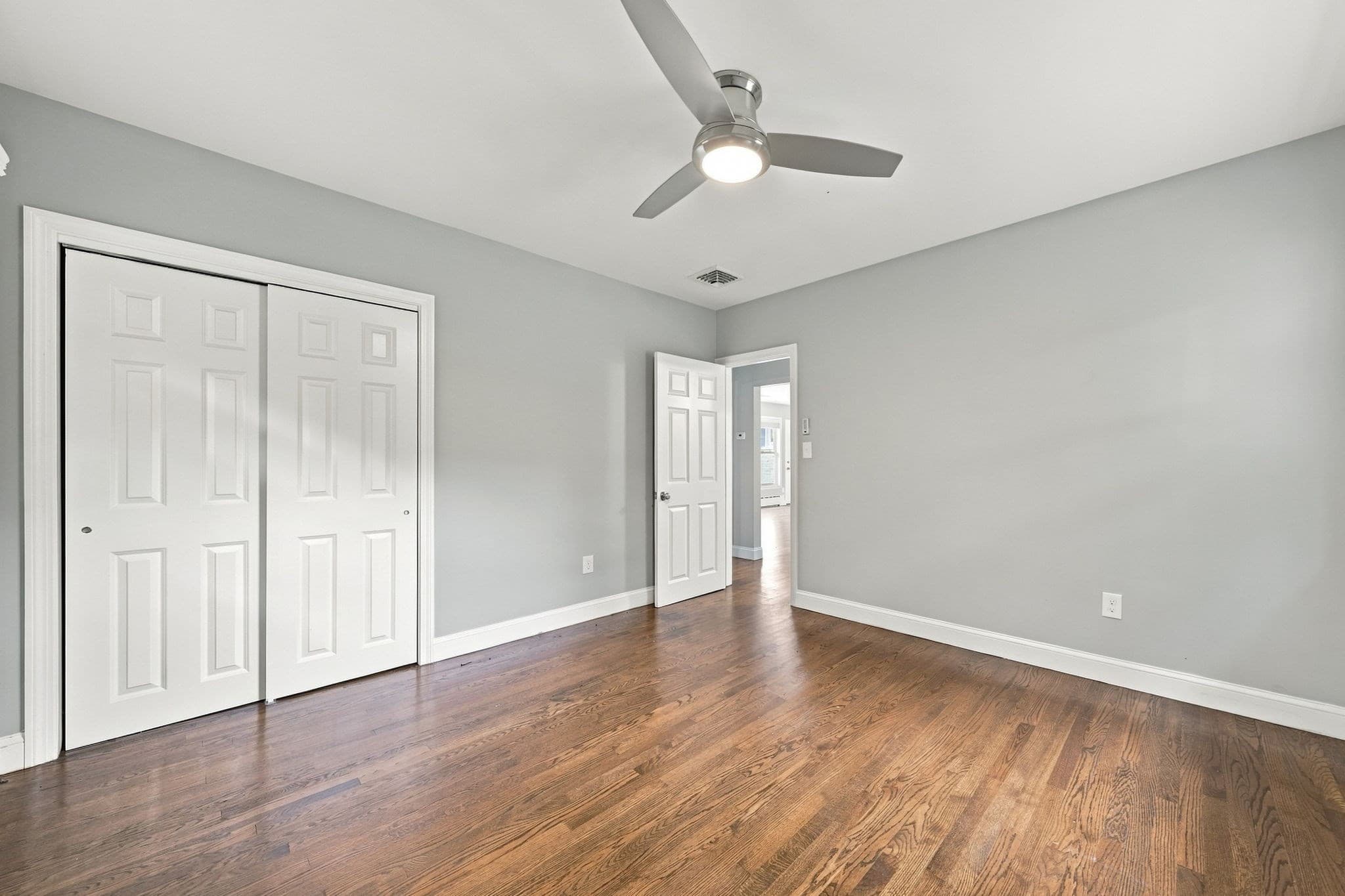 2 Family - 2 Units Side by Side at 655 Gardners Neck Rd, Swansea MA 02777, photo 25 of 42