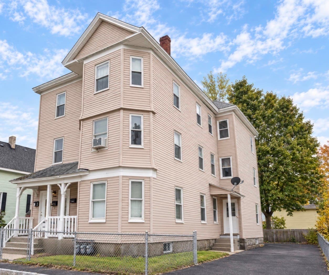 16-18 Annis St, Methuen MA 01844
