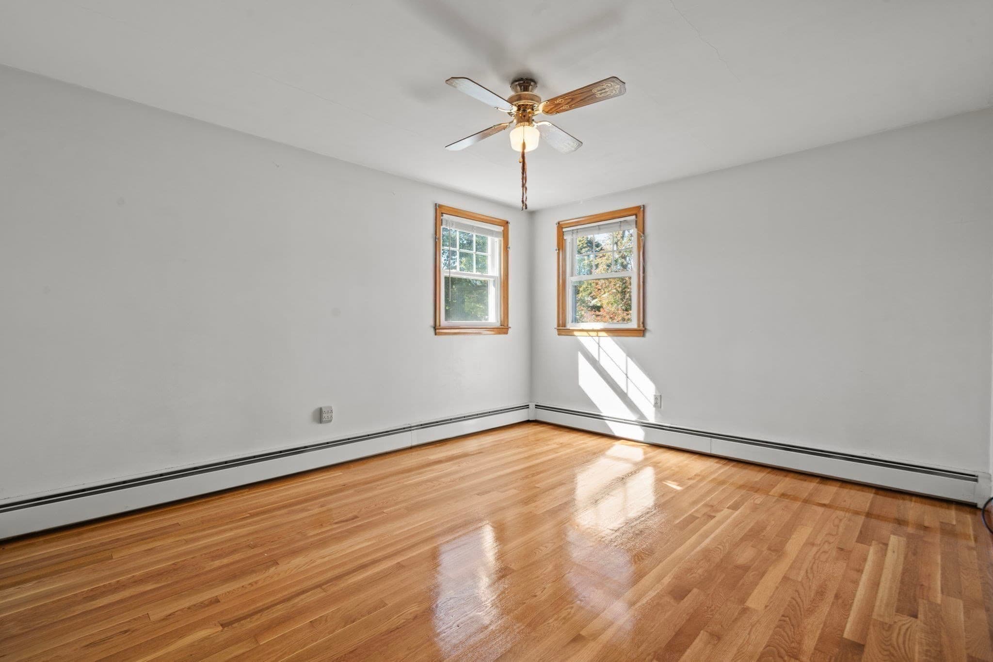Single Family Residence at 2 Wolcott Road, Saugus MA 01906, photo 17 of 36