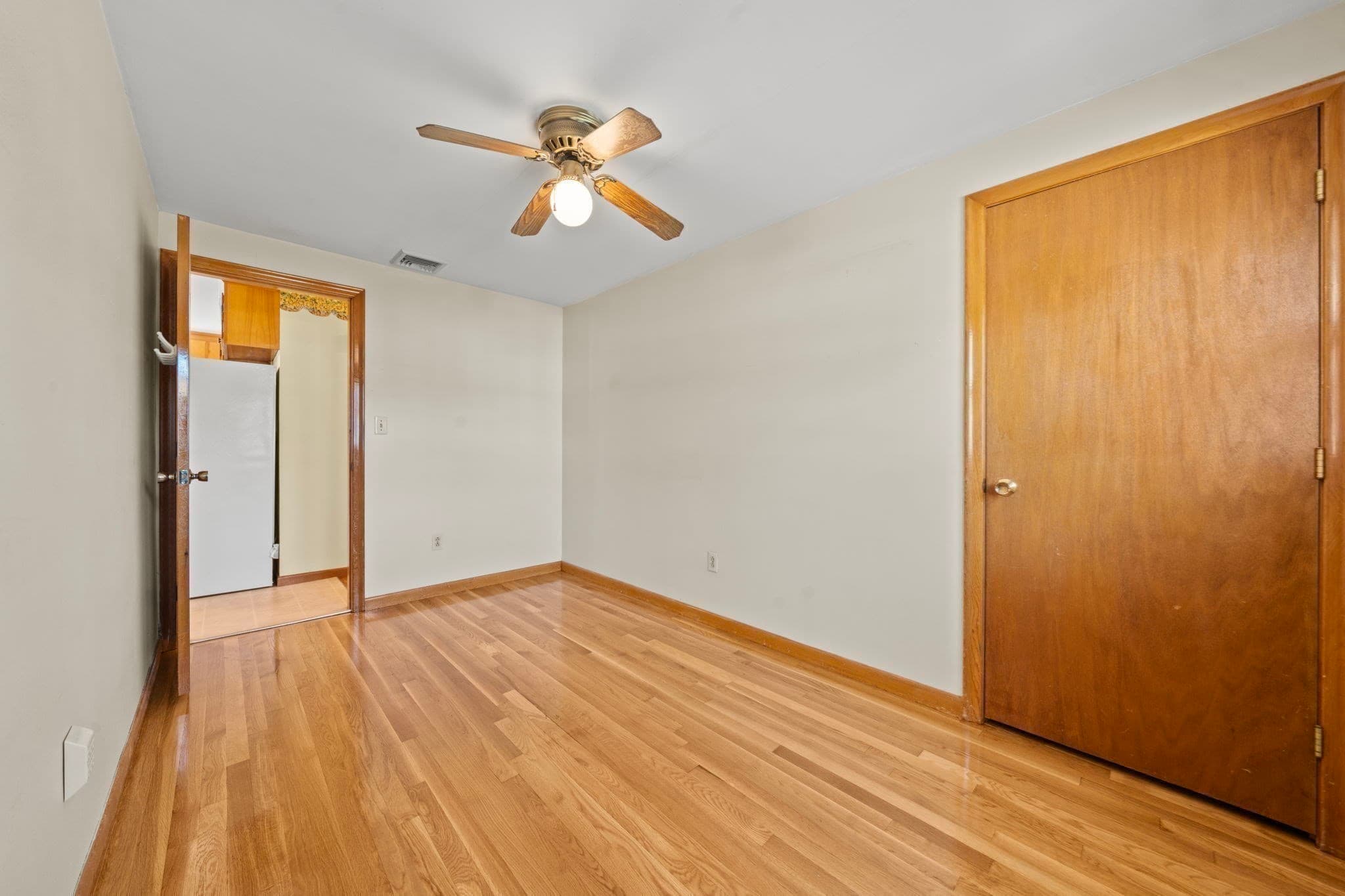 Single Family Residence at 2 Wolcott Road, Saugus MA 01906, photo 22 of 36