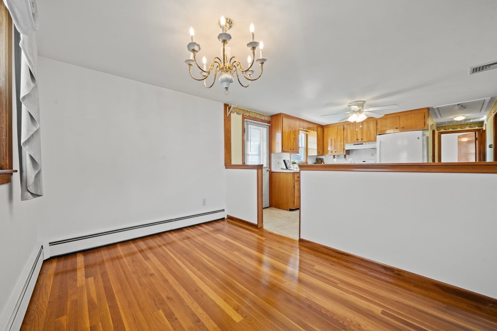 Single Family Residence at 2 Wolcott Road, Saugus MA 01906, photo 9 of 36