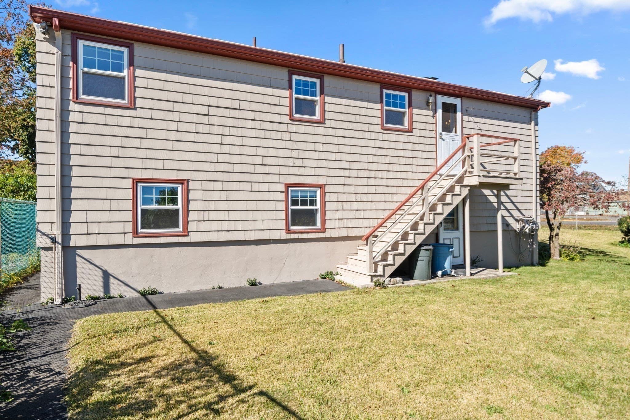Single Family Residence at 2 Wolcott Road, Saugus MA 01906, photo 33 of 36