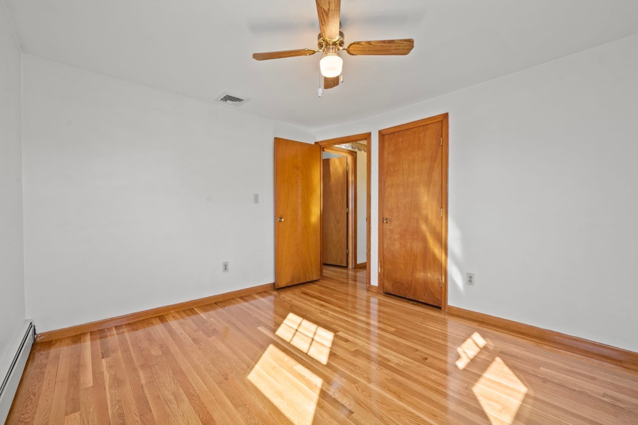 Single Family Residence at 2 Wolcott Road, Saugus MA 01906, photo 15 of 36