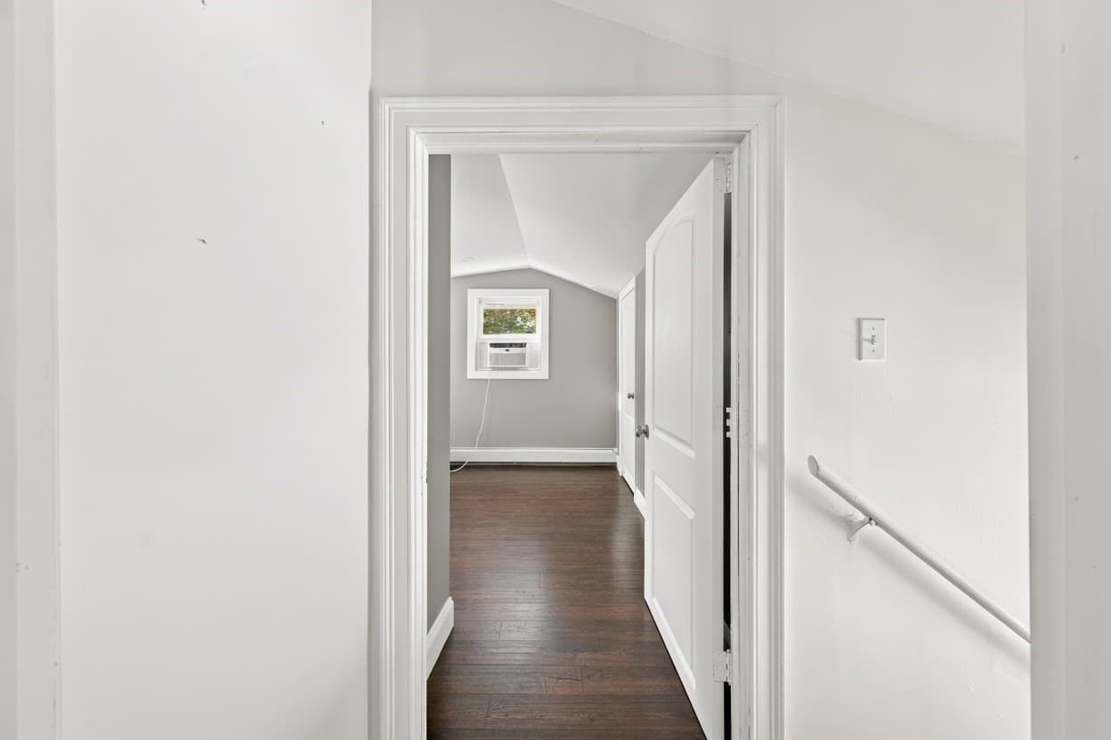 Single Family Residence at 226 Sanford Rd, Westport MA 02790, photo 23 of 42