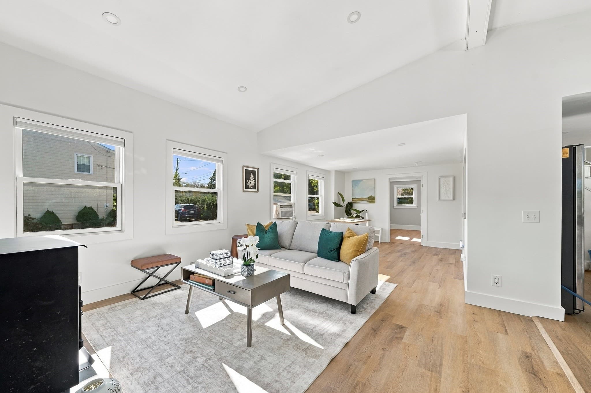 Single Family Residence at 226 Sanford Rd, Westport MA 02790, photo 6 of 42