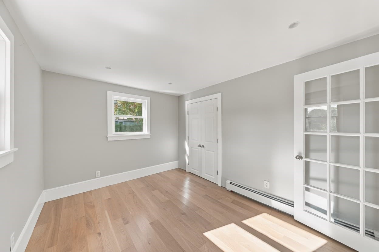 Single Family Residence at 226 Sanford Rd, Westport MA 02790, photo 15 of 42