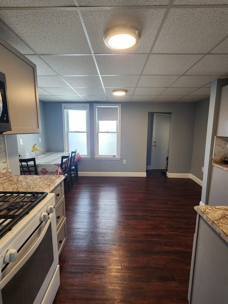Apartment at 196 Elm Street # 1, Everett MA 02149, photo 9 of 10