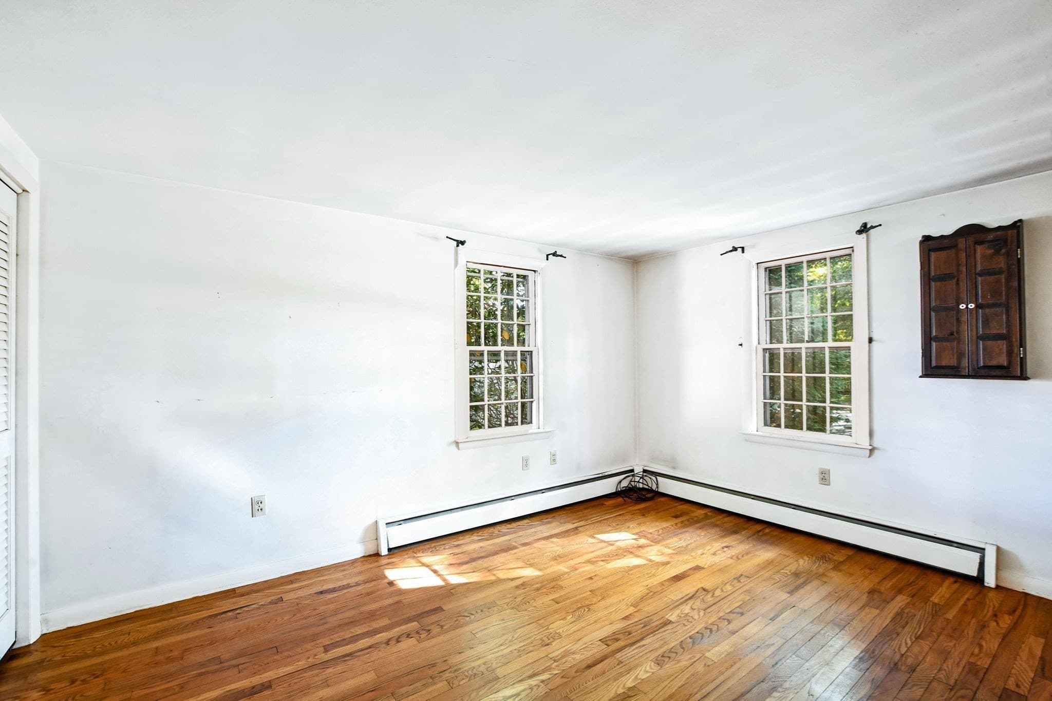 Single Family Residence at 28 Annette Ave, Falmouth MA 02536, photo 10 of 34